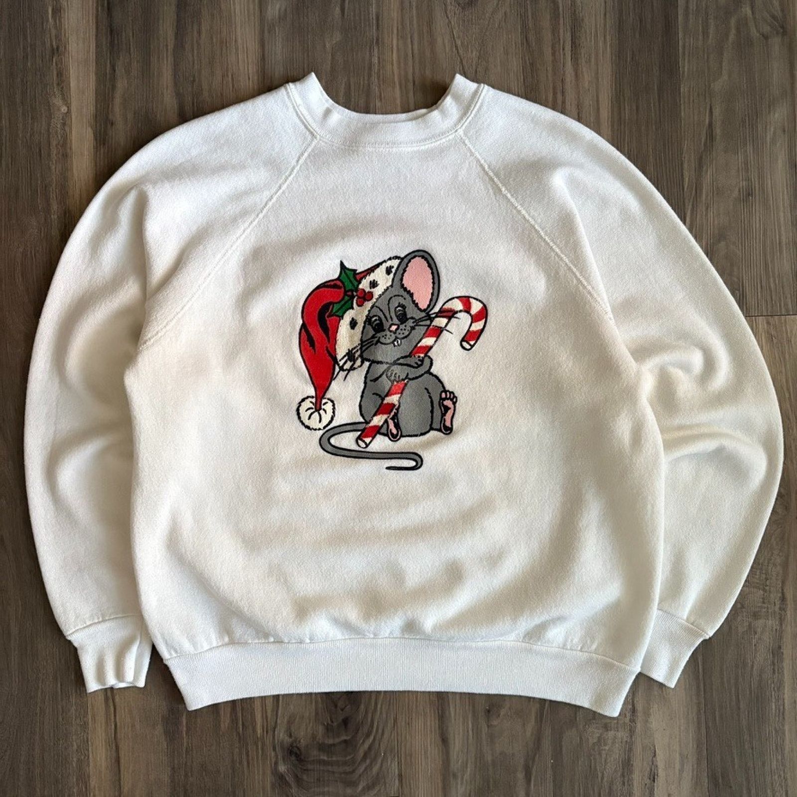 Vintage Vintage Christmas Sweatshirt Men's Size S Christmas Mouse Size US S / EU 44-46 / 1 - 1 Thumbnail