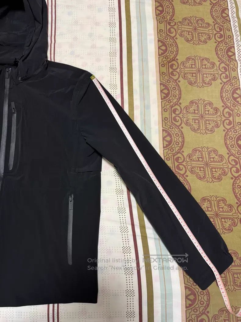 Hermes Hermes Windbreaker, Windproof and Waterproof, Low-key Eleg Size US M / EU 48-50 / 2 - 6 Thumbnail