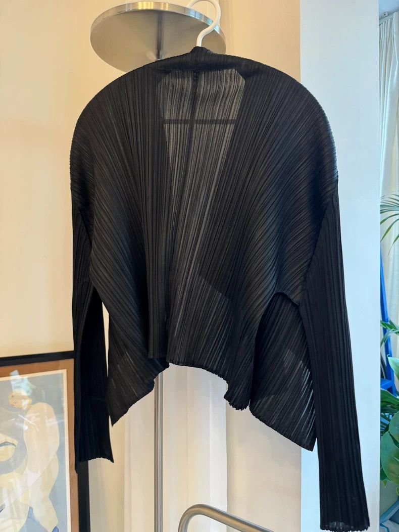 Issey Miyake issey miyake size:3 Black pleated coat 2506-Nextarrow Size XXS / US 00 / IT 34 - 4 Thumbnail
