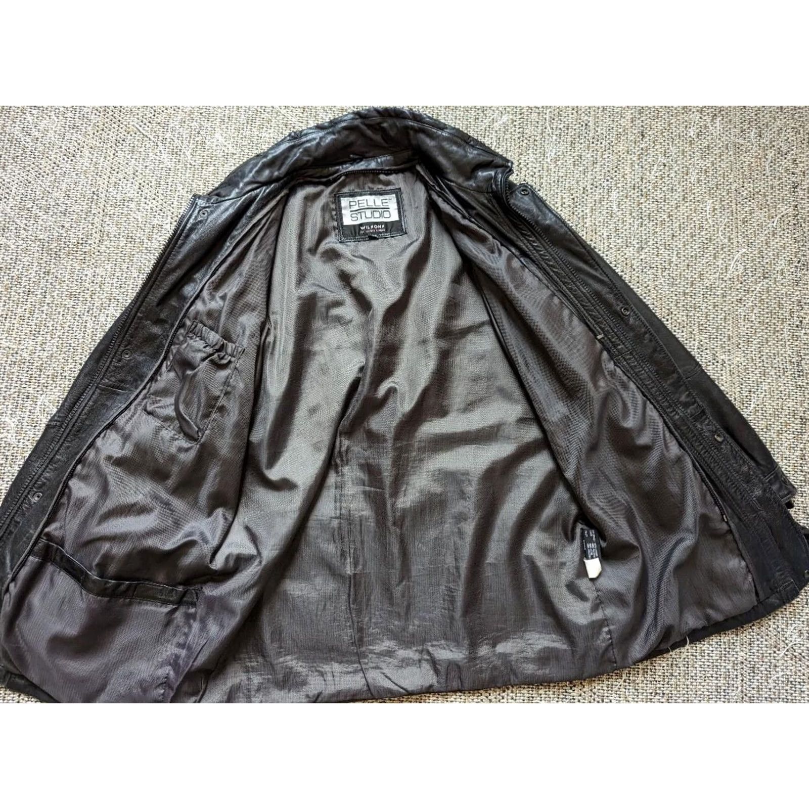 Vintage VINTAGE Wilsons Leather Coat L Leather Coat Mens Black Belted Trenchcoat 1990s 2000s 44in Chest Snap Zip Closure Size US L / EU 52-54 / 3 - 4 Thumbnail