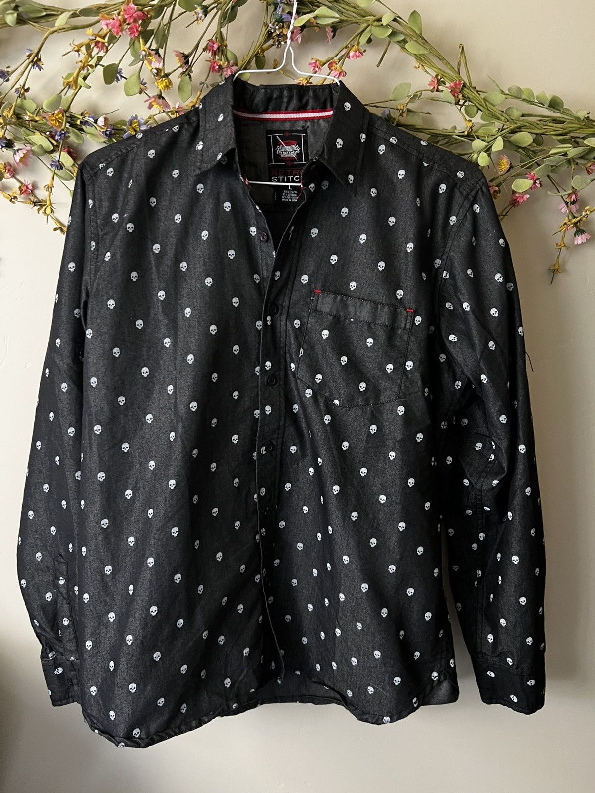 Other New without Tags Men’s Skull Retro Stitch Shirt Size US L / EU 52-54 / 3 - 1 Thumbnail