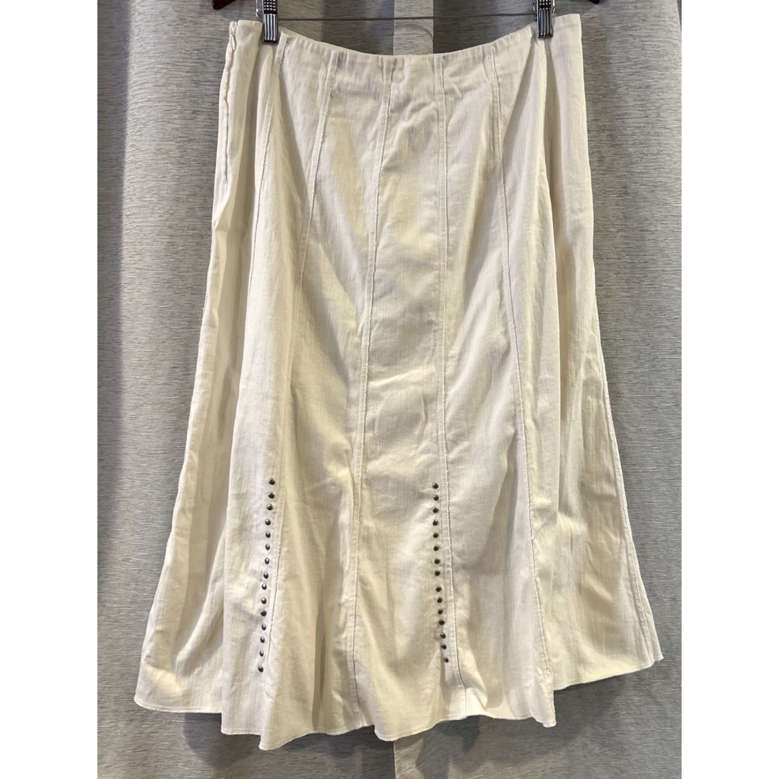 Vintage Reba Skirt Western Women Size 8 Ivory Studded Multi Panel Stretch Mid-Calf Zipper Pattern: Multi Panels Size 30" / US 8 / IT 44 - 3 Thumbnail