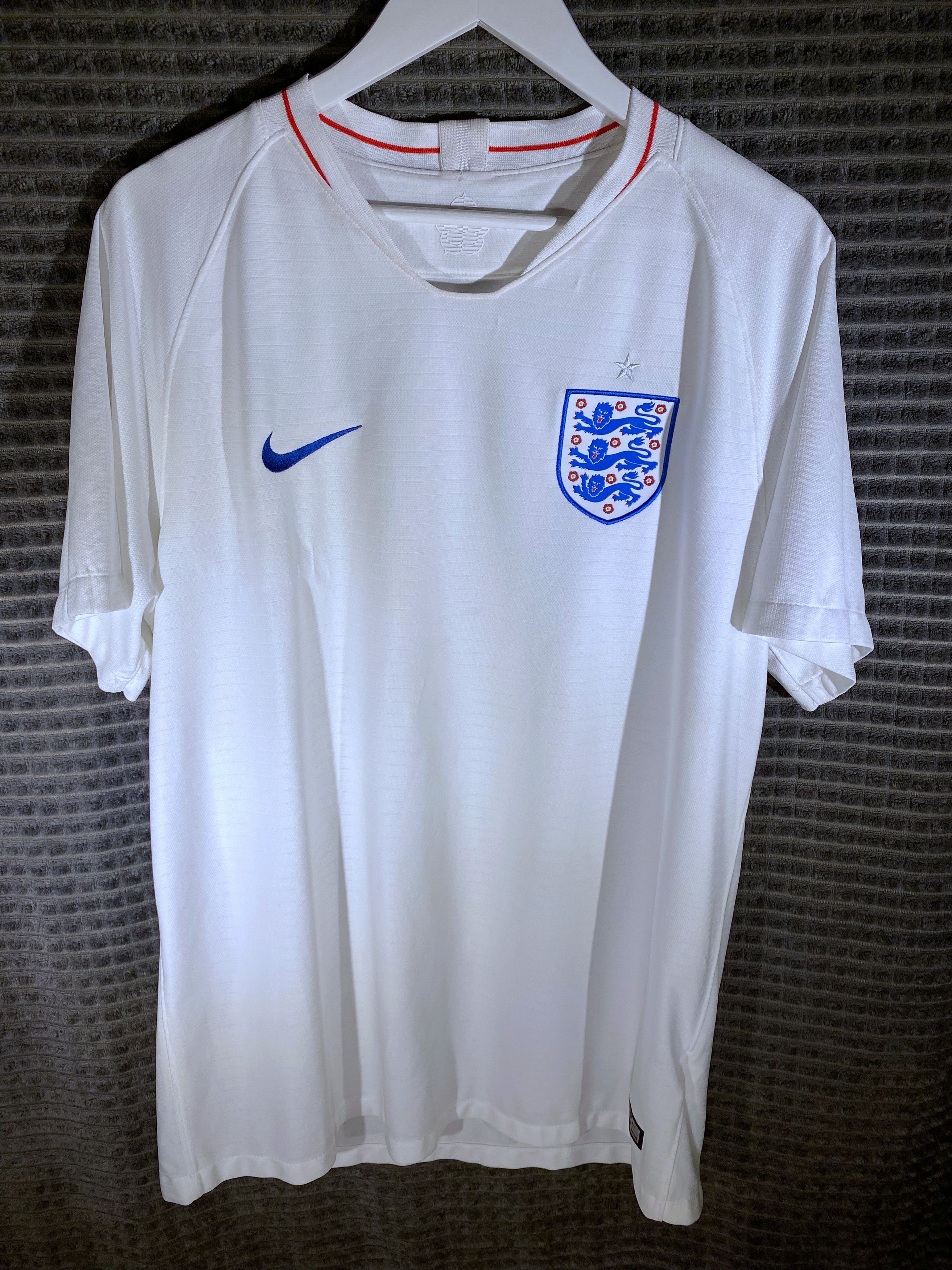 Nike England Nike 2018 Soccer Jersey football shirt size XL Size US XL / EU 56 / 4 - 1 Thumbnail