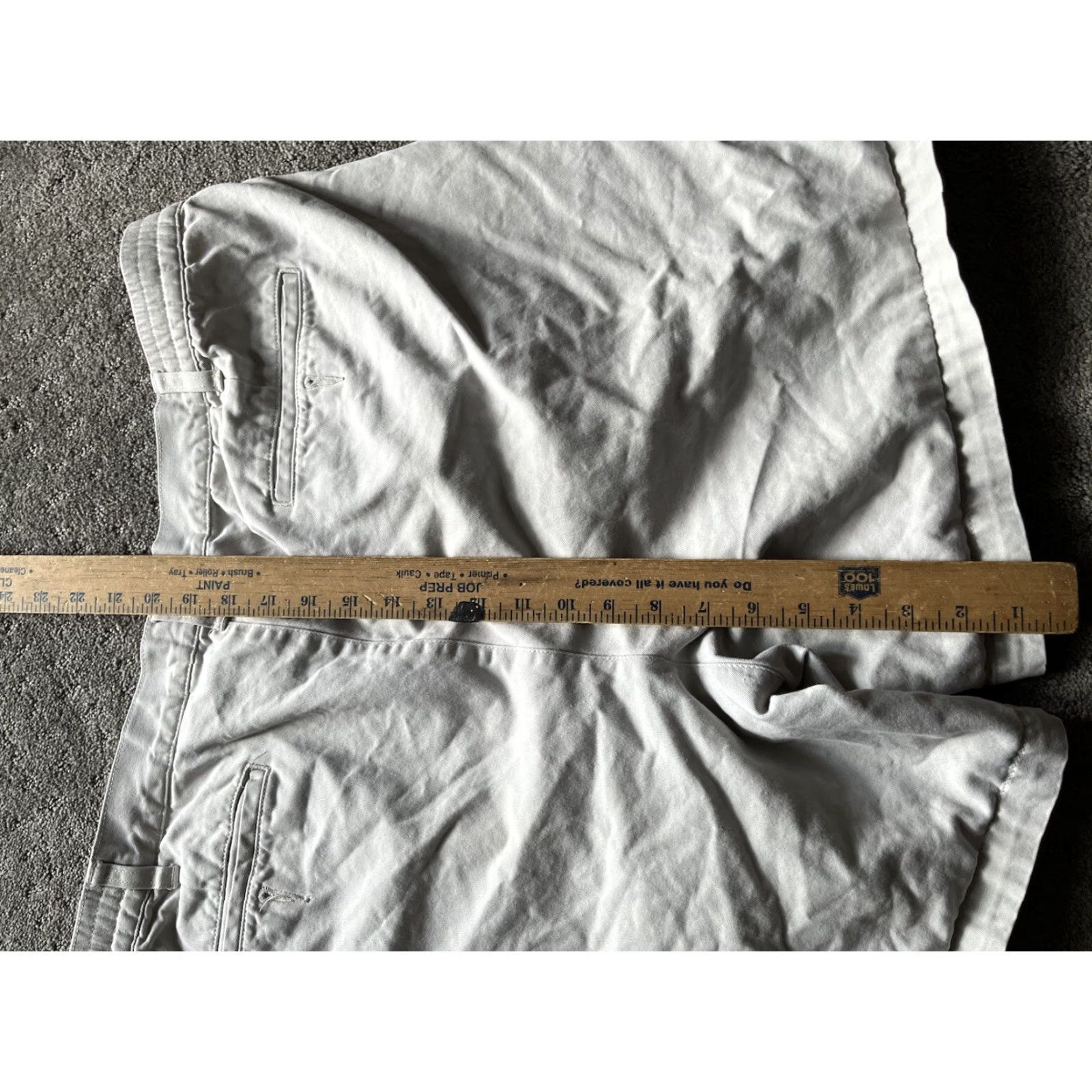 Eddie Bauer Eddie Bauer Shorts Mens 46 Beige Chino Casual Flat Front Pockets 9in Inseam Regular Waist 46 Tan 90s Outdoor Vintage No? Size US 30 / EU 46 - 4 Thumbnail
