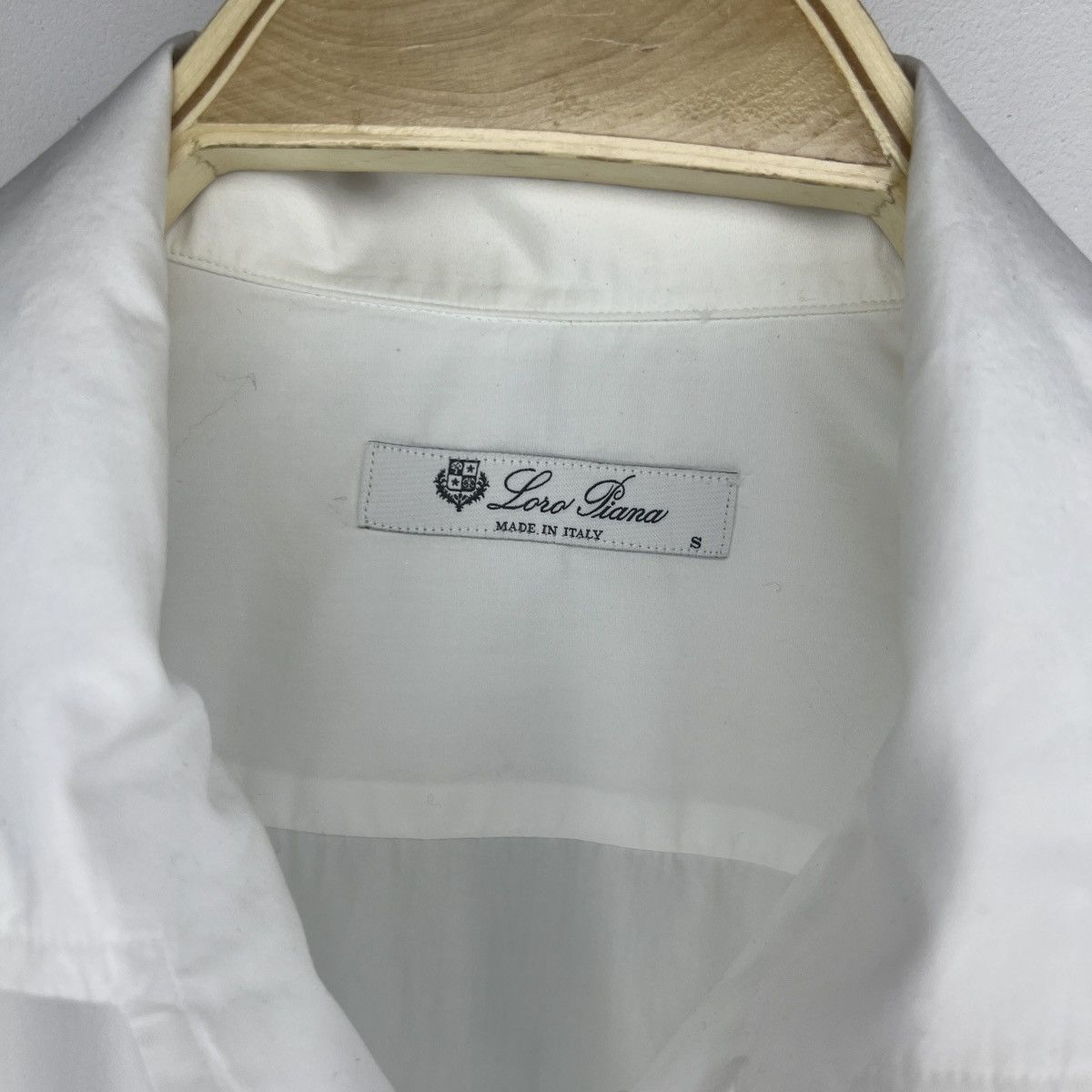 Loro Piana Loro Piana Shirt Button Up White Classic Luxury Basic Size US M / EU 48-50 / 2 - 6 Thumbnail
