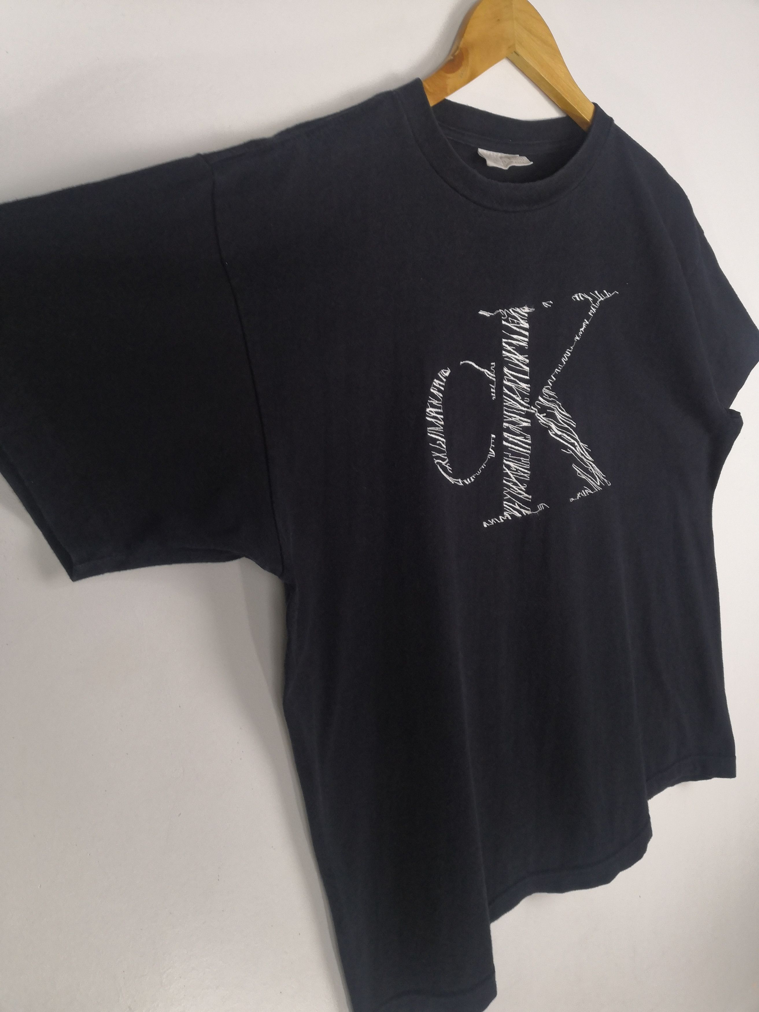 Calvin Klein Vintage 90s Calvin Klein Shirt Embroidery CK Spellout Size US XL / EU 56 / 4 - 2 Thumbnail