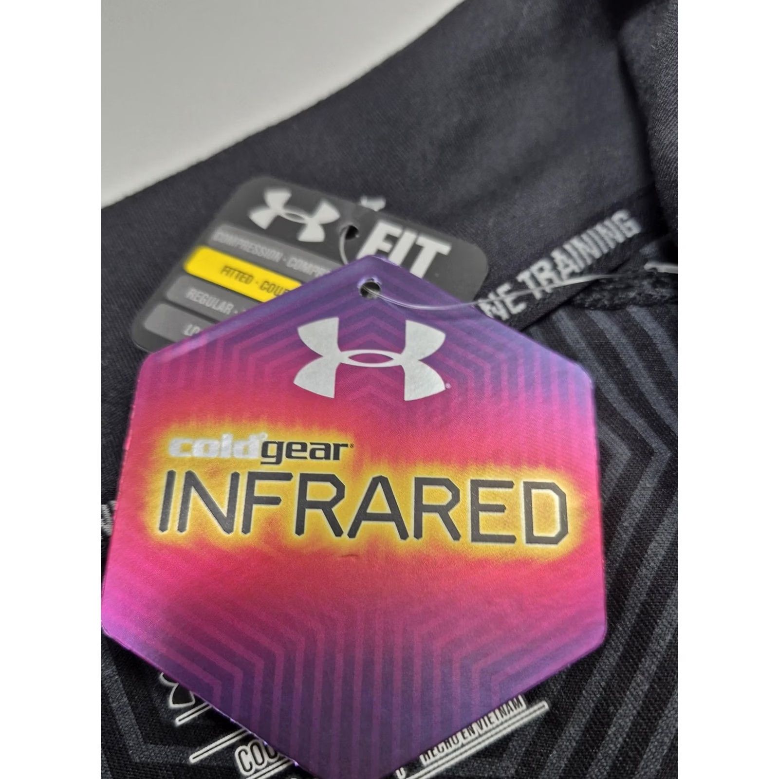 Under Armour Under Armour ColdGear Infrared Shirt Mens XL Black Long Sleeve 1/4 Zip Fitted Size US XL / EU 56 / 4 - 6 Thumbnail