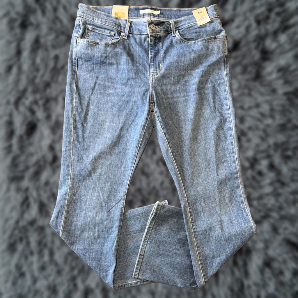 Levi's Levi's Jeans Women Bootcut 16 Mid Rise Hypersoft Classic Casual Blue 32in Inseam 16 Regular Pockets Stretch Denim Size 38" / US 16 / IT 52 - 1 Thumbnail
