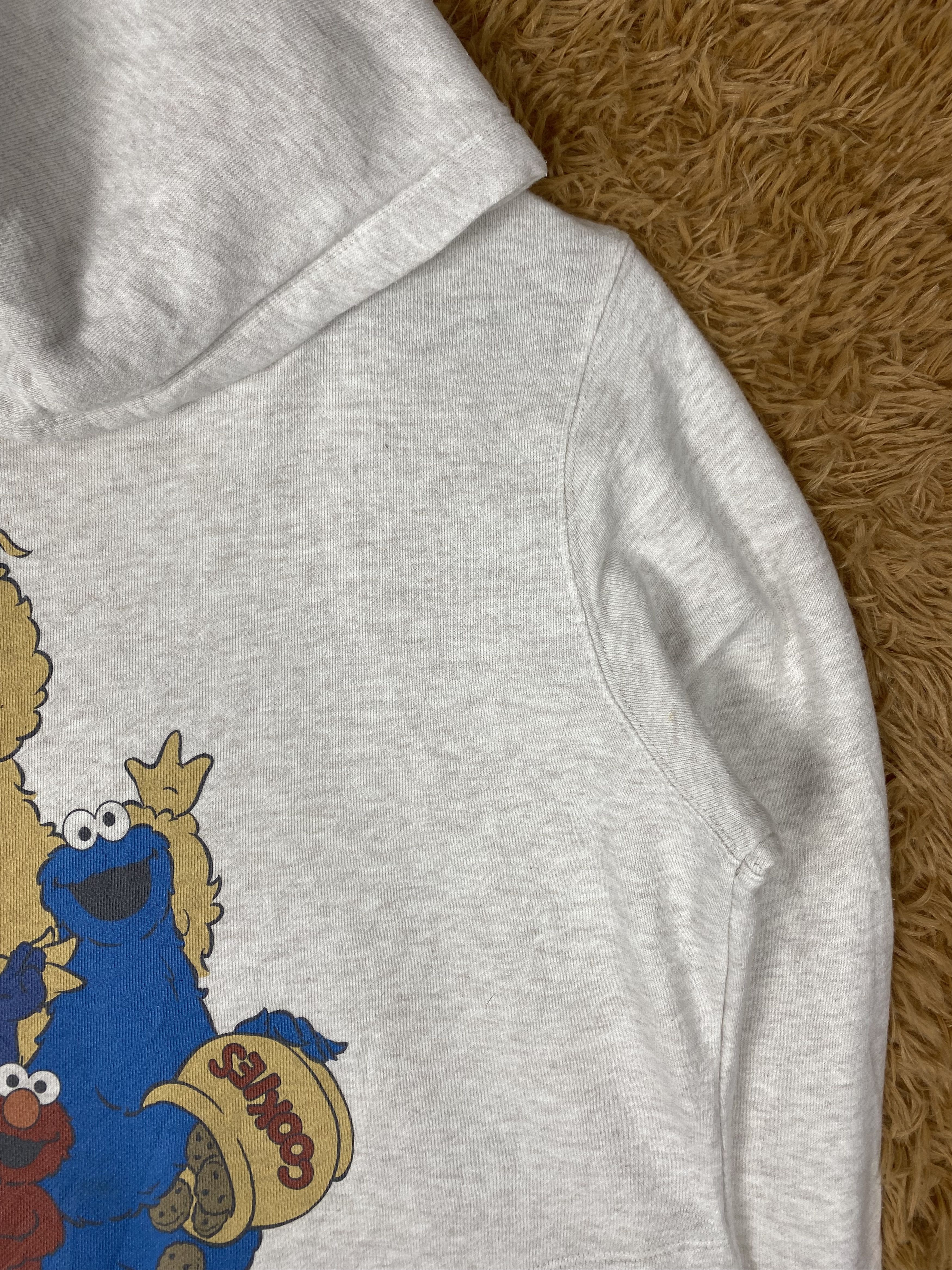 Cartoon Network × Uniqlo Vintage Uniqlo X Sesame Street Pullover Hoodies PS0357 Size US L / EU 52-54 / 3 - 5 Thumbnail
