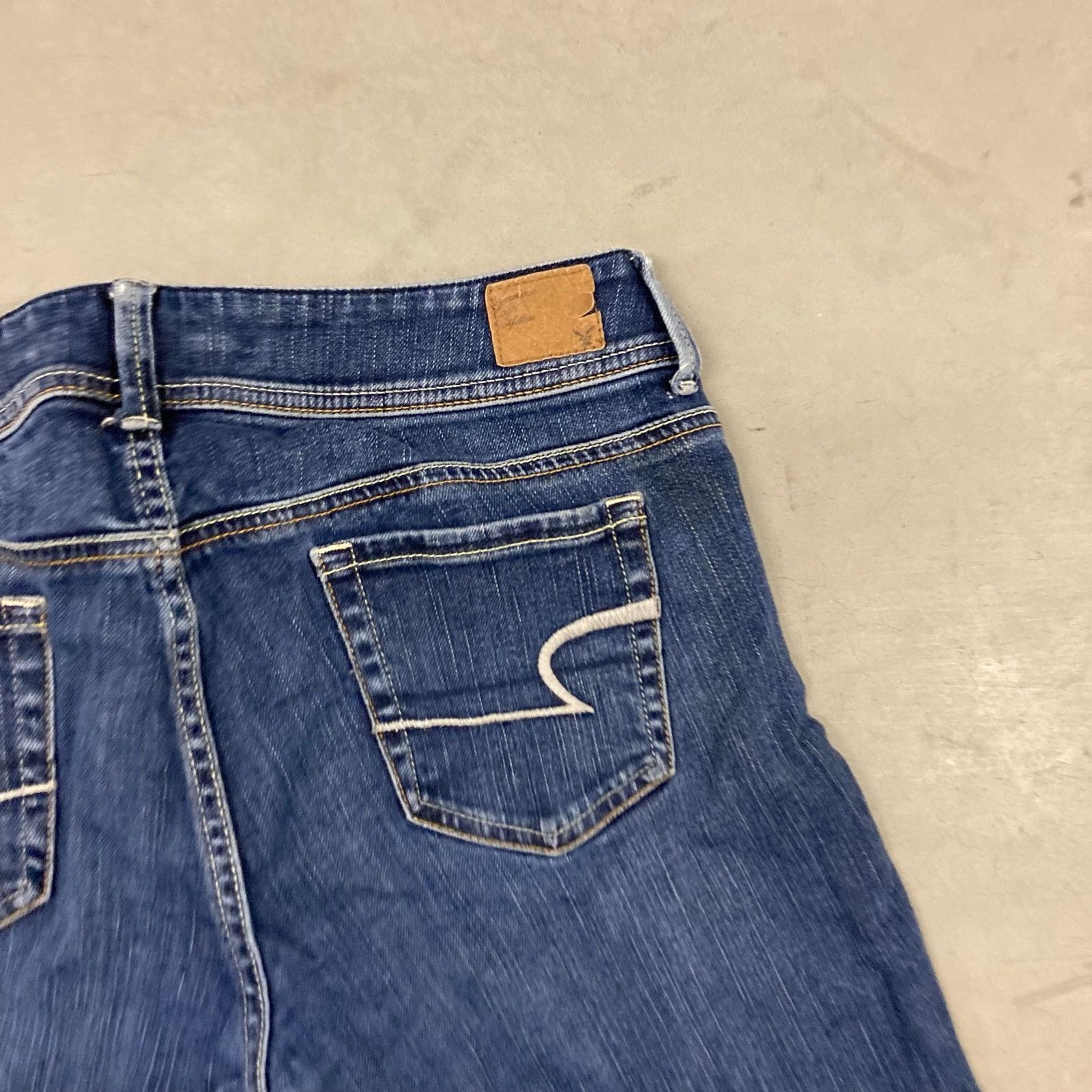 American Eagle Outfitters American eagle bootcut jeans 32x28 Size 32" / US 10 / IT 46 - 4 Thumbnail