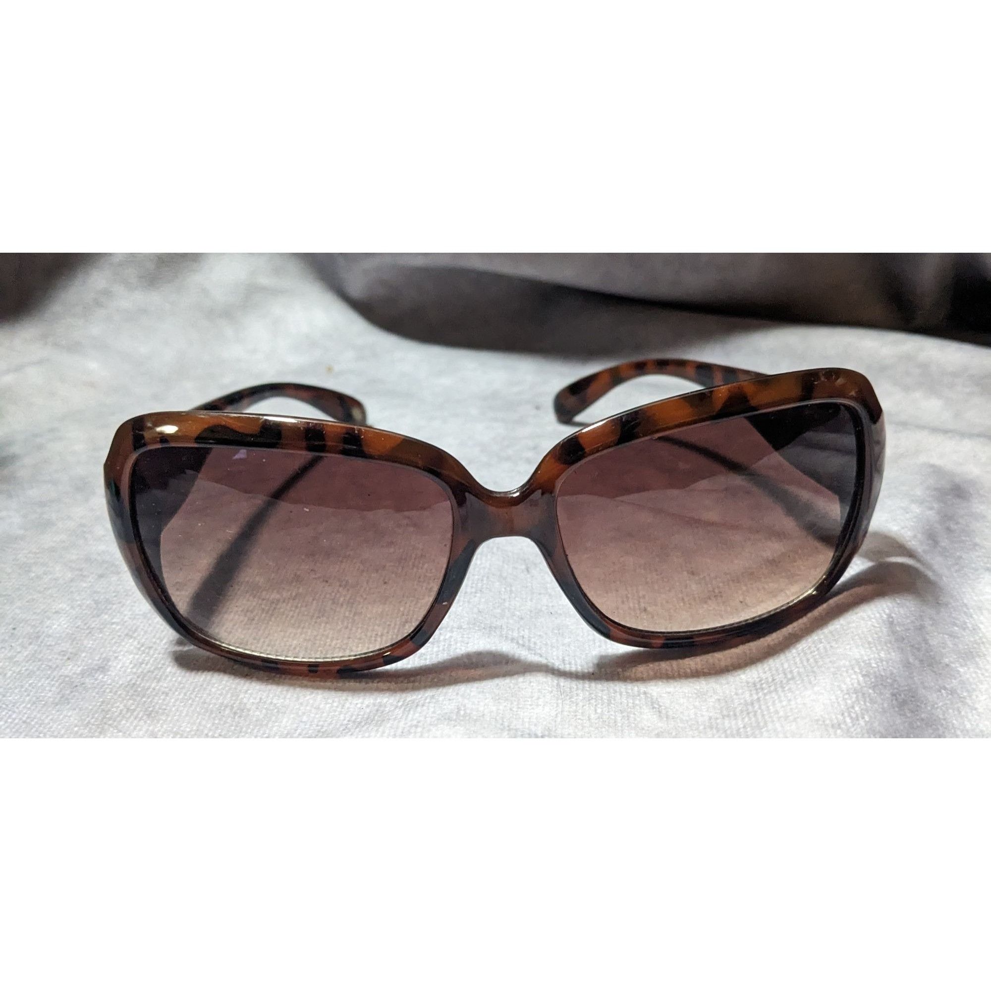 Fossil Retro 90s Fossil Brown Tortoise Sunglasses Size ONE SIZE - 1 Thumbnail