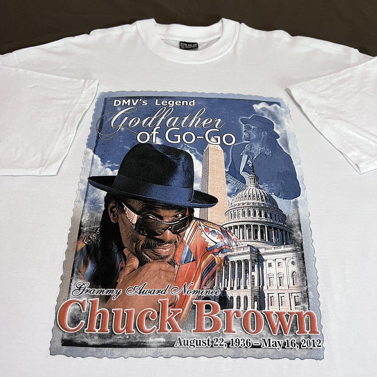 Band Tees Vintage Y2K Chuck Brown Godfather of go-go Soul Jazz Funk Size US XXL / EU 58 / 5 - 1 Thumbnail