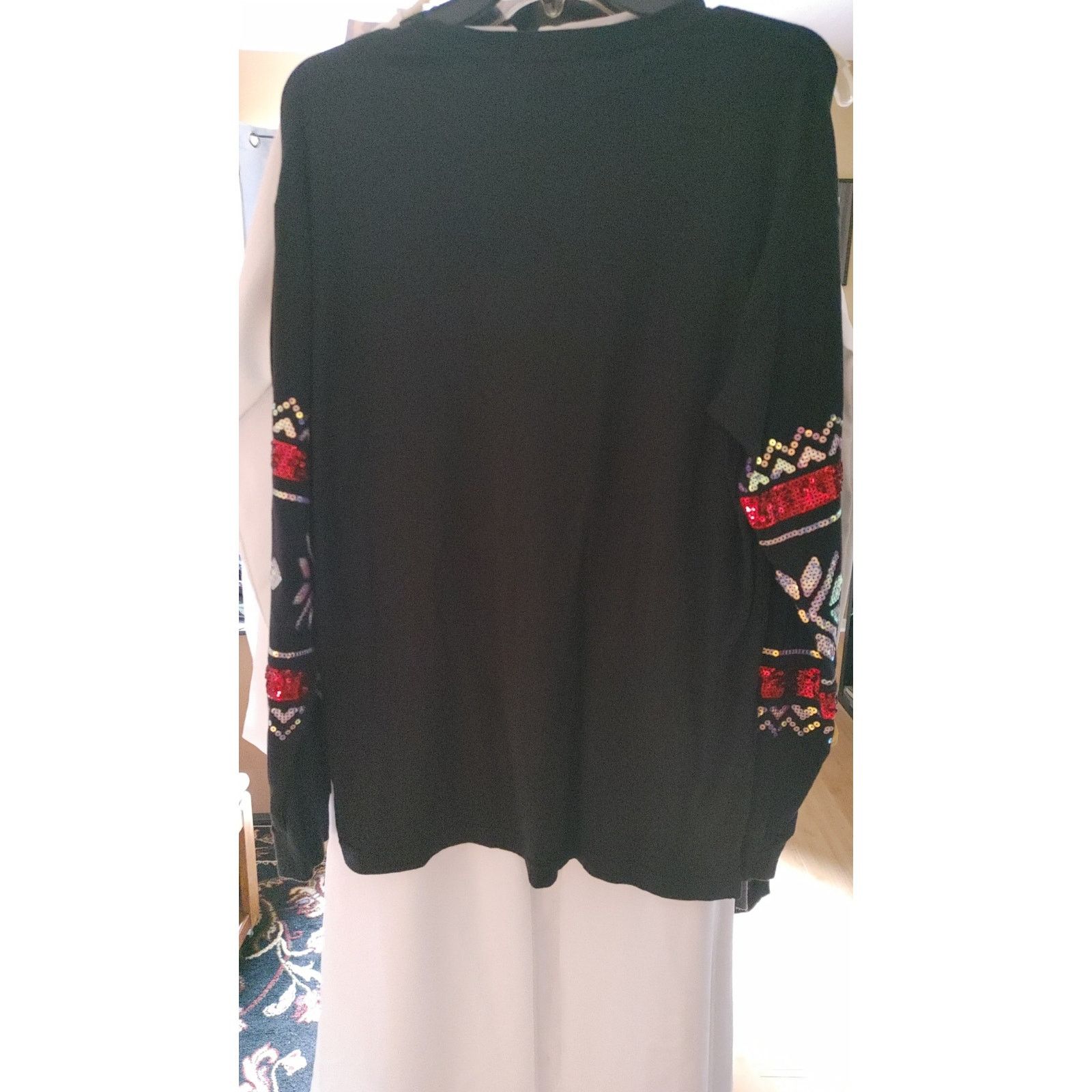 Victoria's Secret Victoria's Secret PINK Long Sleeve Tshirt Sequin Bling Small Size S / US 4 / IT 40 - 3 Thumbnail