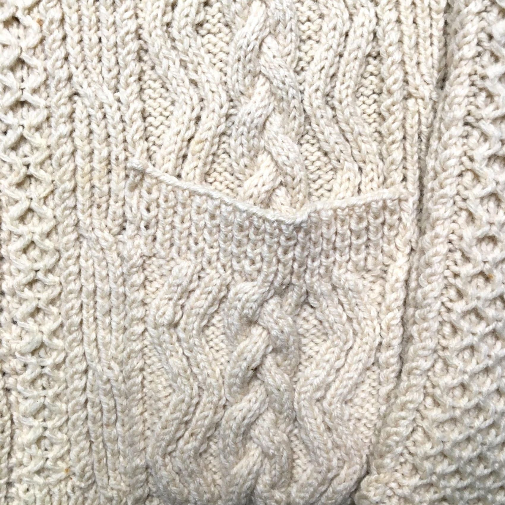 Vintage Cable Knit Cardigan Sweater Mens Medium White Heavyweight V-Neck Fisherman Irish Size US M / EU 48-50 / 2 - 3 Thumbnail