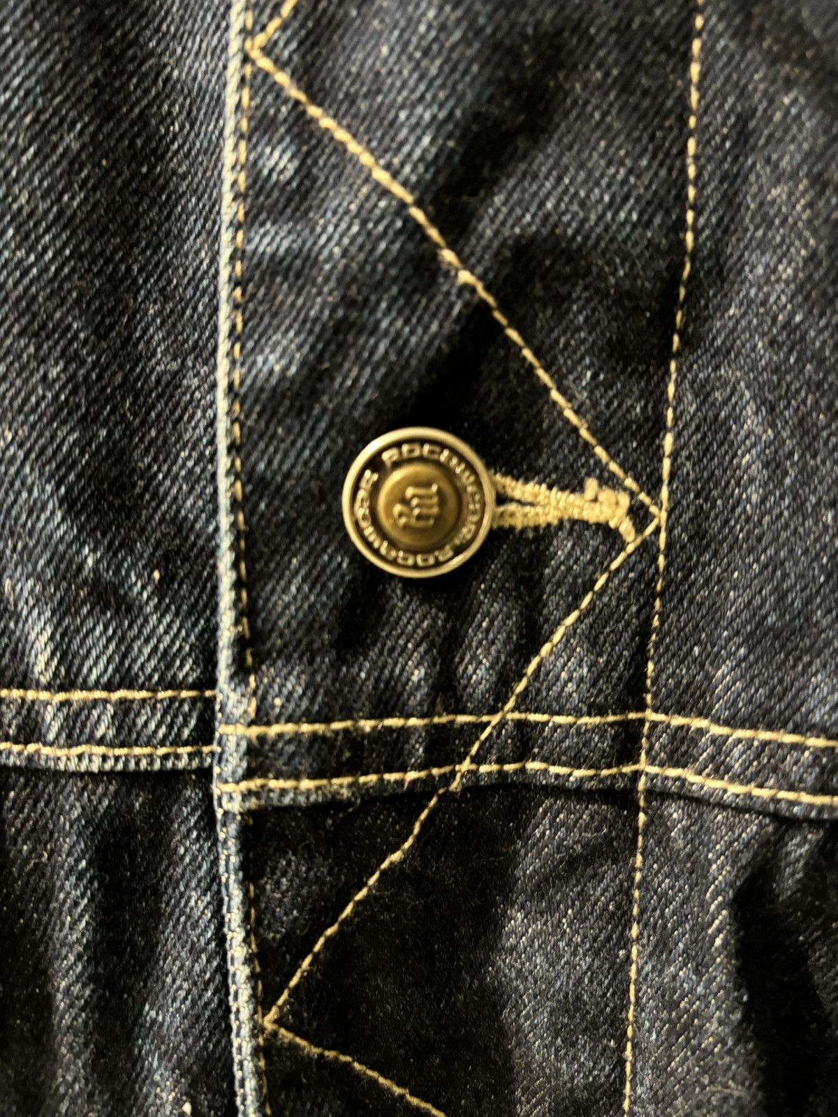 Rocawear Vintage Rocawear Denim Jacket quilted Lining Size US L / EU 52-54 / 3 - 3 Thumbnail