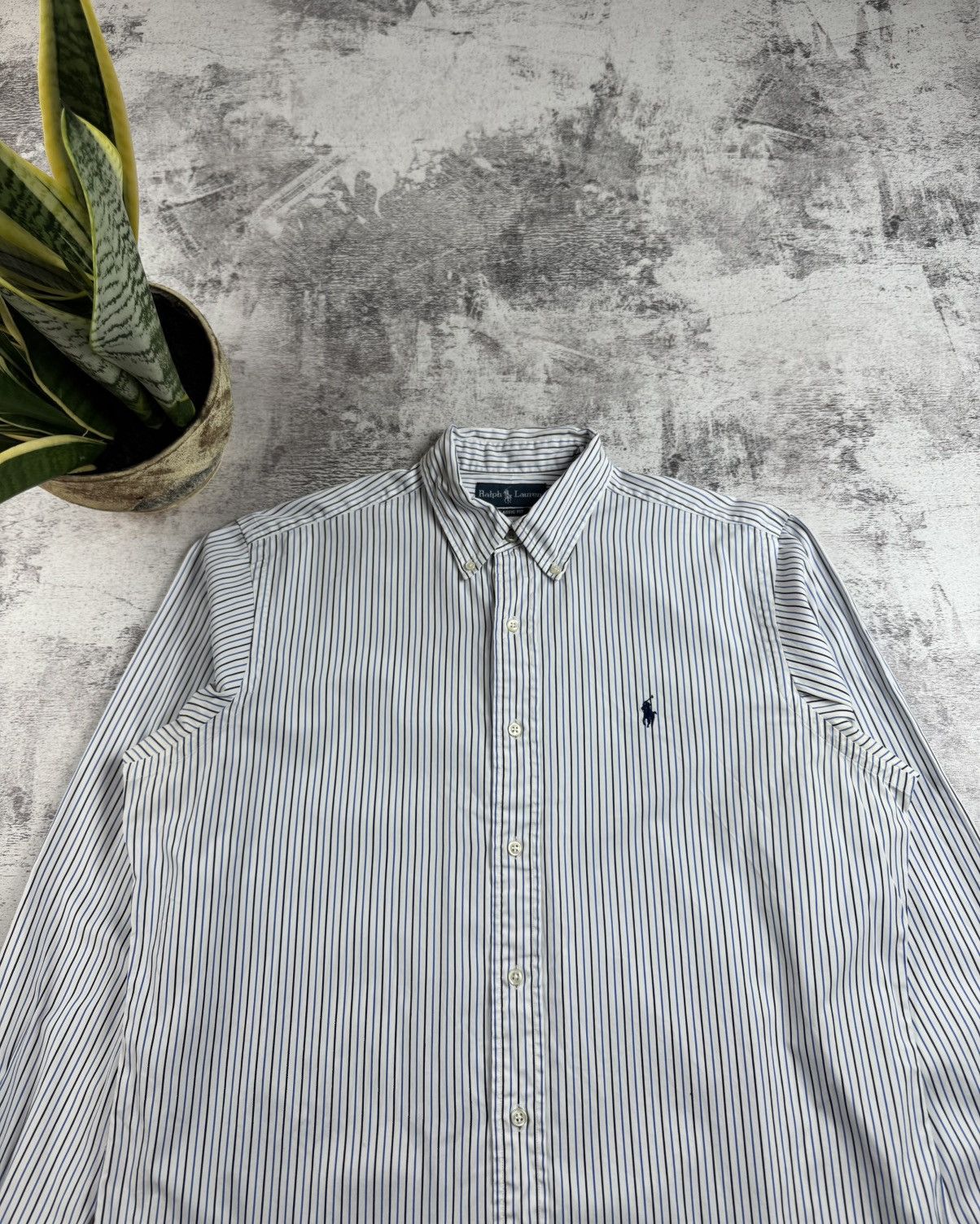 Polo Ralph Lauren Polo Ralph Lauren 16 34/35 Size White Button Striped Classic LongSleeve Shirt Size US M / EU 48-50 / 2 - 5 Thumbnail