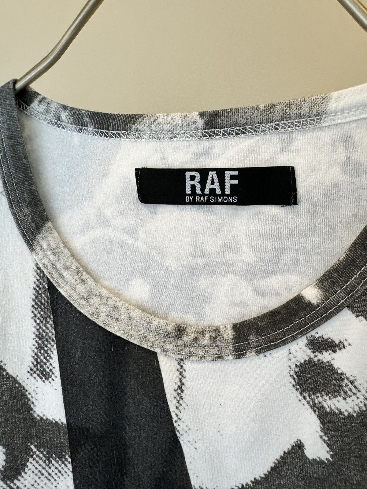 Raf by Raf Simons Raf Simons Aop Tshirt Size US L / EU 52-54 / 3 - 3 Thumbnail