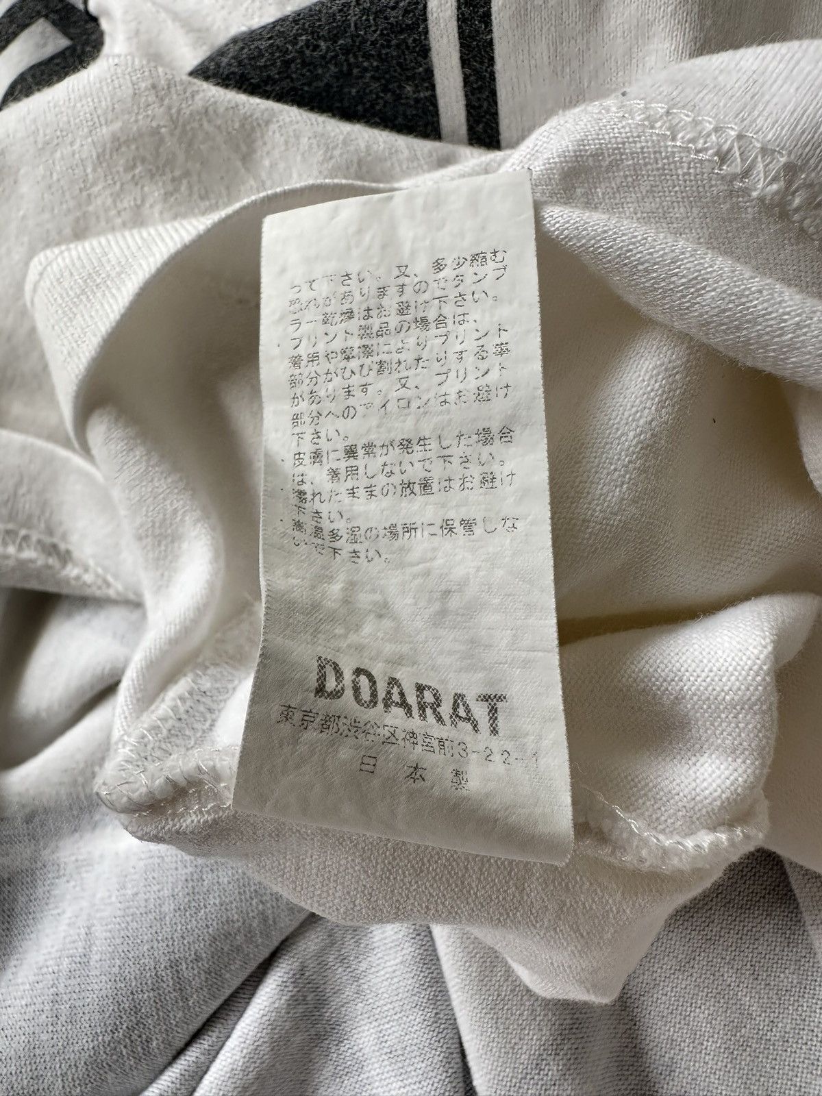 Japanese Brand 2000's Doarat Japan '' digging ina Babylon '' tee Size US L / EU 52-54 / 3 - 17 Thumbnail