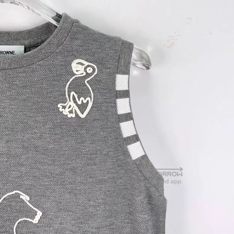 Thom Browne Thom Browne Gray animal-print cotton round-neck sleeveless Size US XXS / EU 40 - 3 Thumbnail