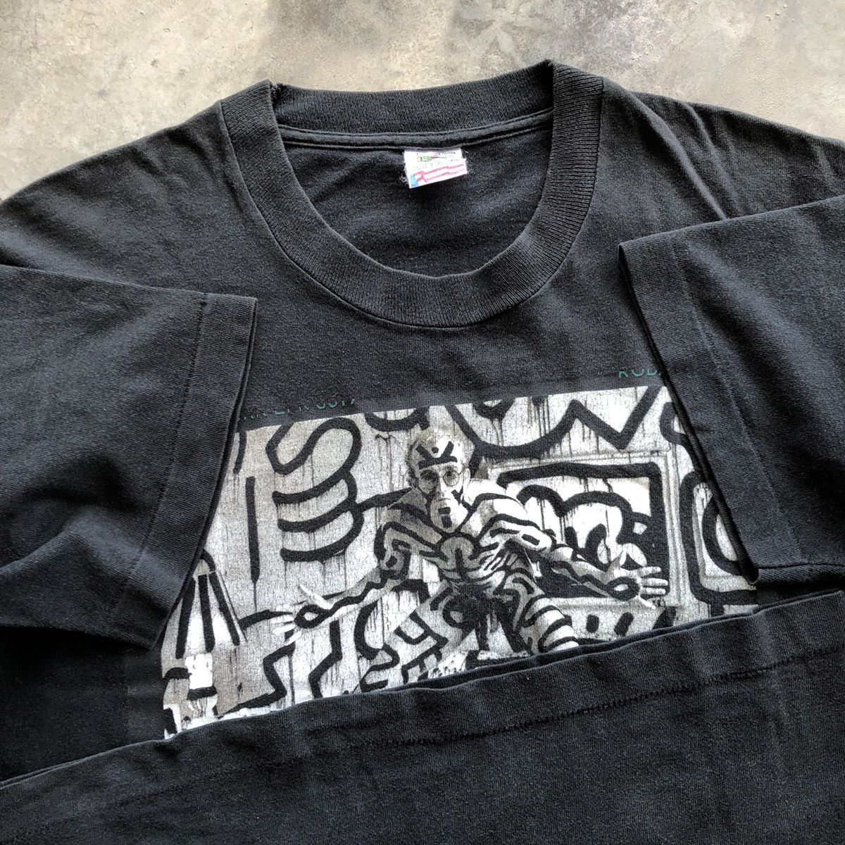 Keith Haring Rare KEITH HARING 1992 Photo by Annie Leibovitz T-Shirt Size US L / EU 52-54 / 3 - 3 Thumbnail
