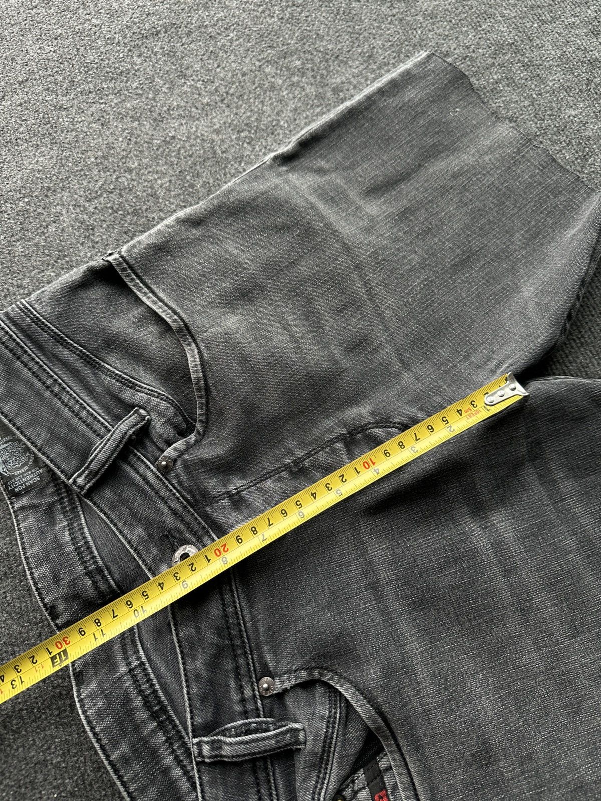 Diesel VNTG 🚨 Y2K Diesel Industry shorts Streetwearj WASHED Size US 32 / EU 48 - 16 Thumbnail