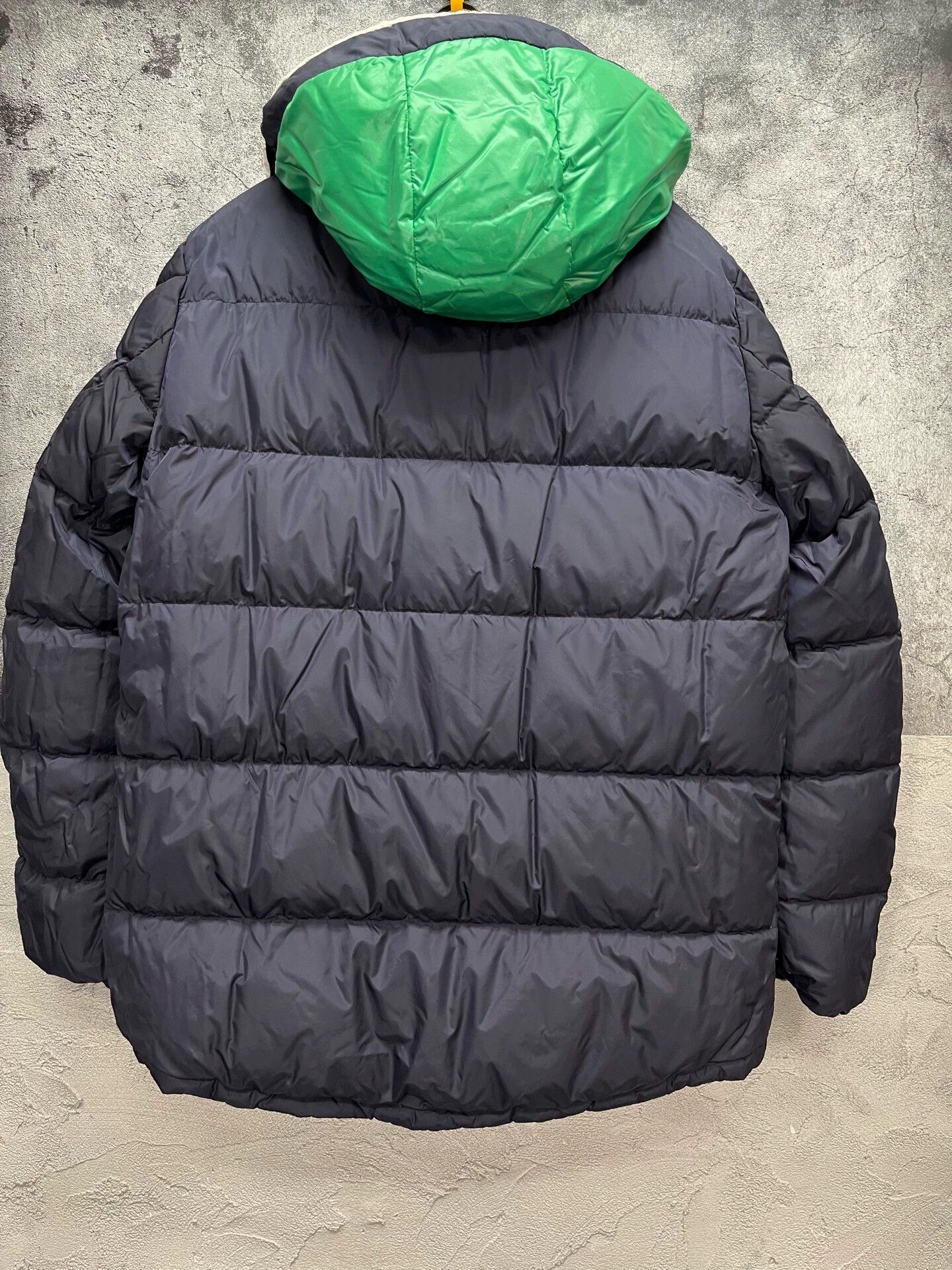 Moncler Moncler-Reversible-Down-Jacket-5-99-New Size XL / US 12-14 / IT 48-50 - 4 Thumbnail