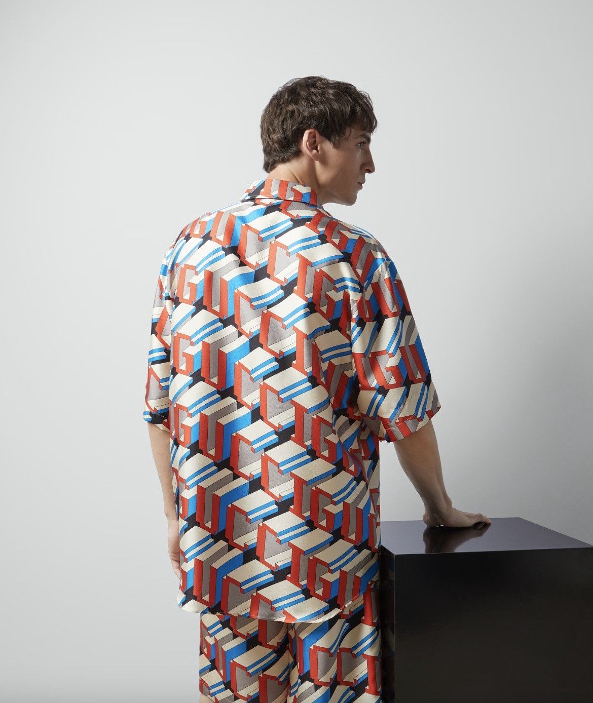 Gucci o1mt1gz0525 Pixel Print Silk Shirt in Multicolor Size US S / EU 44-46 / 1 - 4 Thumbnail