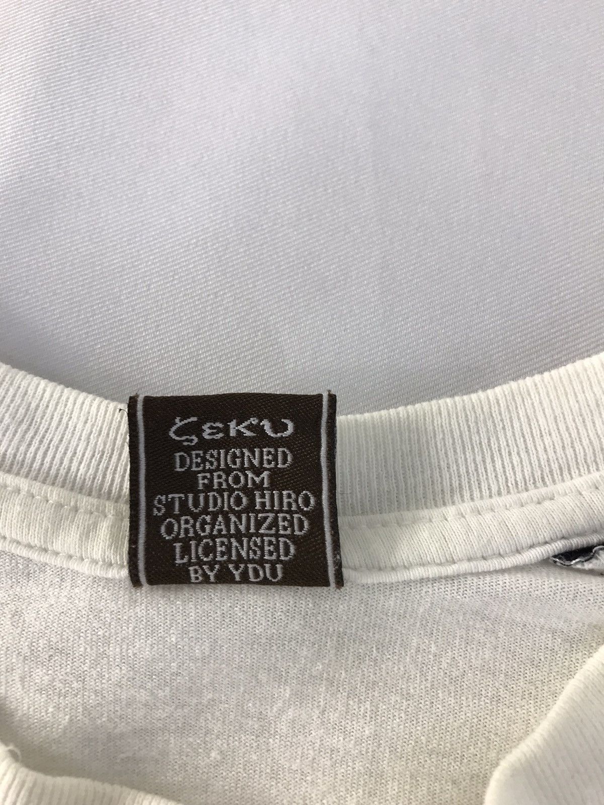 Japanese Brand × Vintage Japanese Brand LongSleeve Fish In Part Arm T.Shirt Size US S / EU 44-46 / 1 - 7 Thumbnail