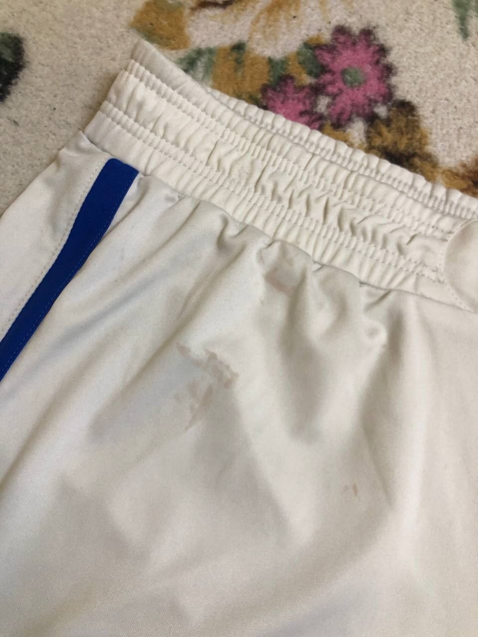Puma ITALY 2012/2013 AWAY FOOTBALL SHORTS PUMA SIZE L ADULT Size US 34 / EU 50 - 15 Thumbnail