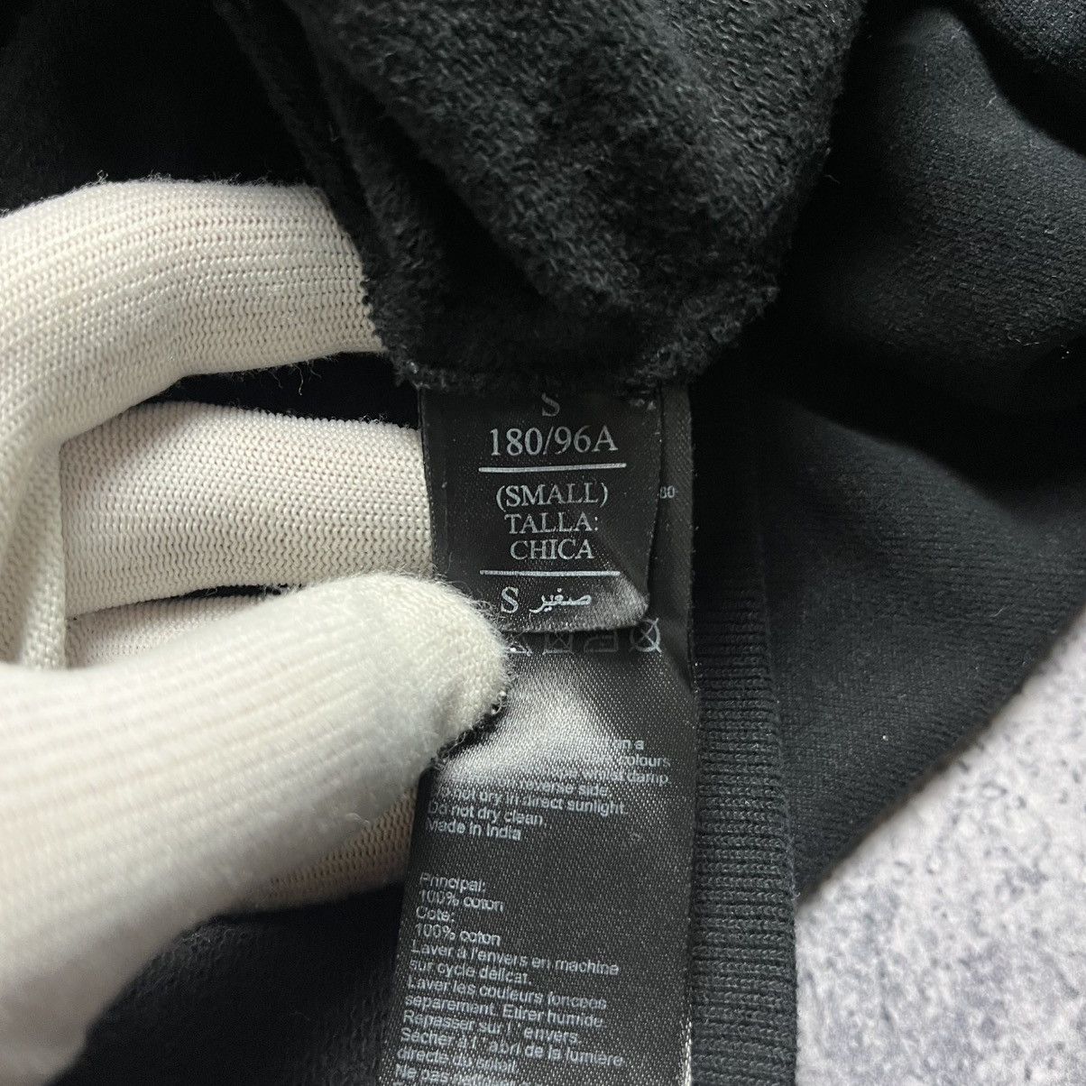 Allsaints Vintage Allsaints Basic Black Sweatshirt Streetwear Y2K Size US S / EU 44-46 / 1 - 6 Thumbnail