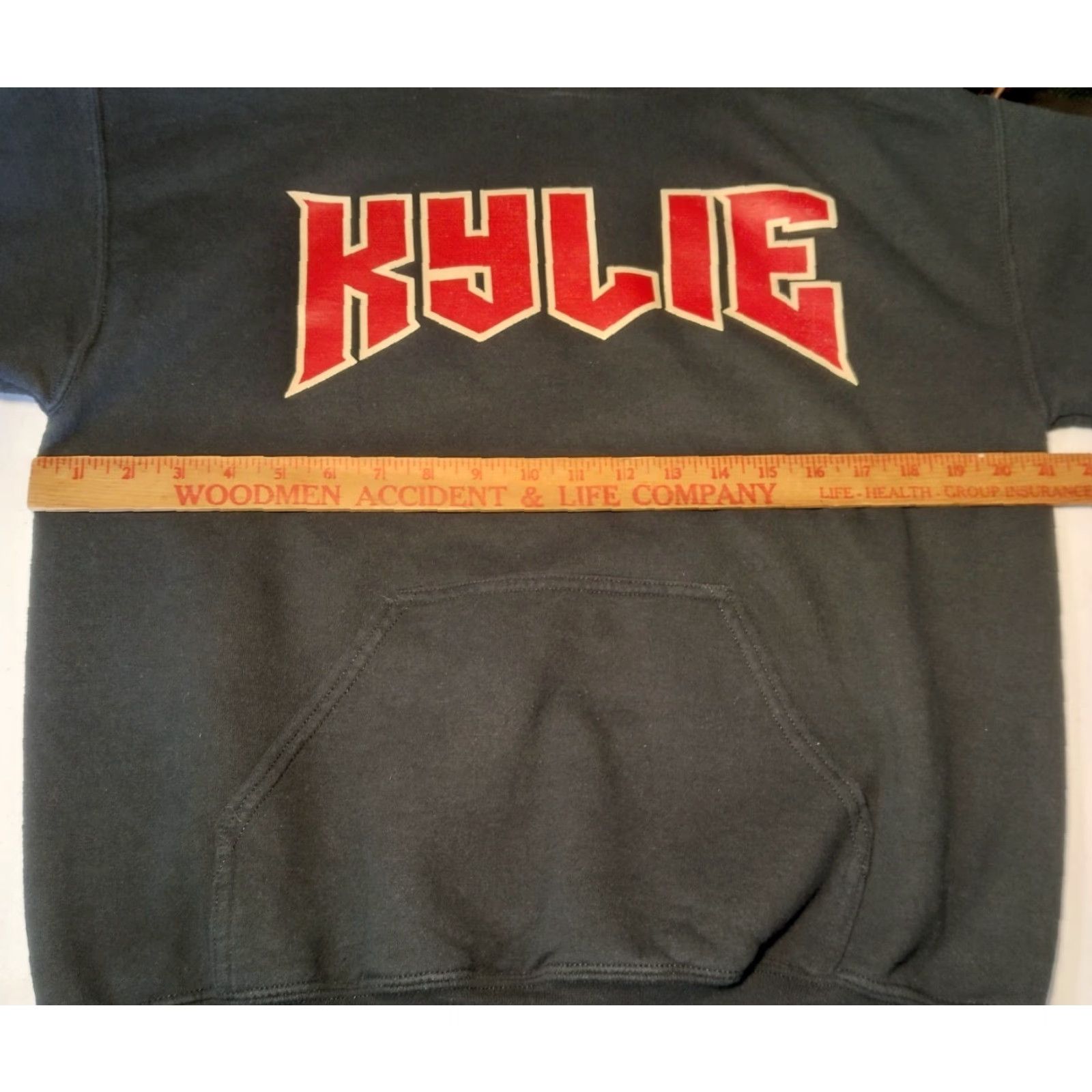 Logo 7 Kylie Jenner Hoodie Unisex Adult Medium Black Pullover Sweatshirt with Red Logo Fashion Size US M / EU 48-50 / 2 - 3 Thumbnail
