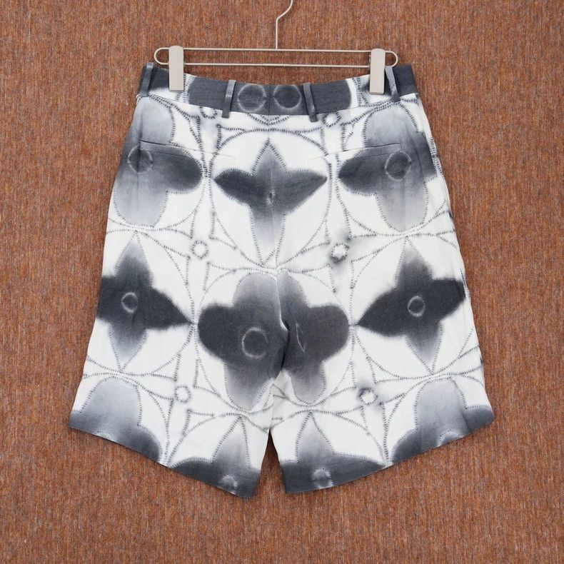 Louis Vuitton Louis Vuitton SS23 TieDye Casual Shorts-2506 Size US 38 / EU 54 - 2 Thumbnail