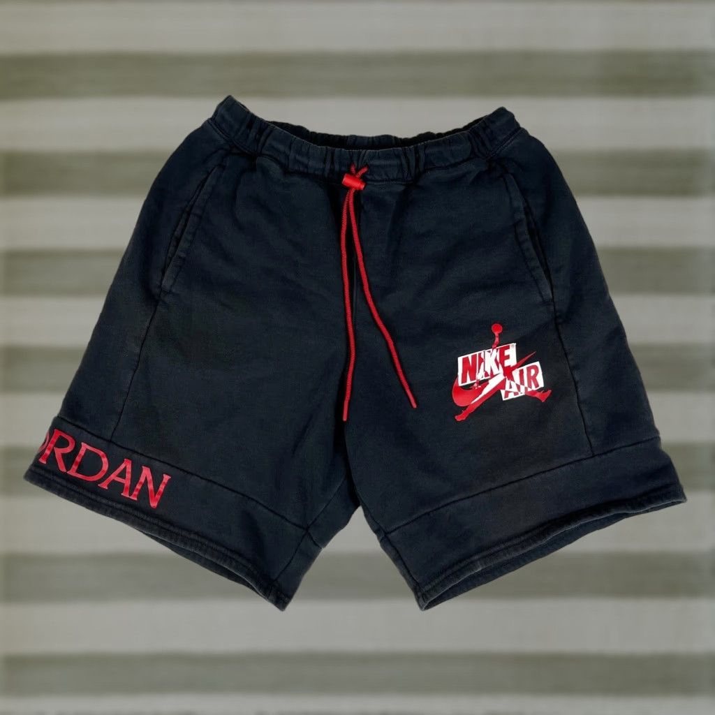 Jordan Brand Air Jordan Men's Athletic Sweat Shorts M Black Cotton Blend Fleece Pockets Size US 31 - 1 Thumbnail