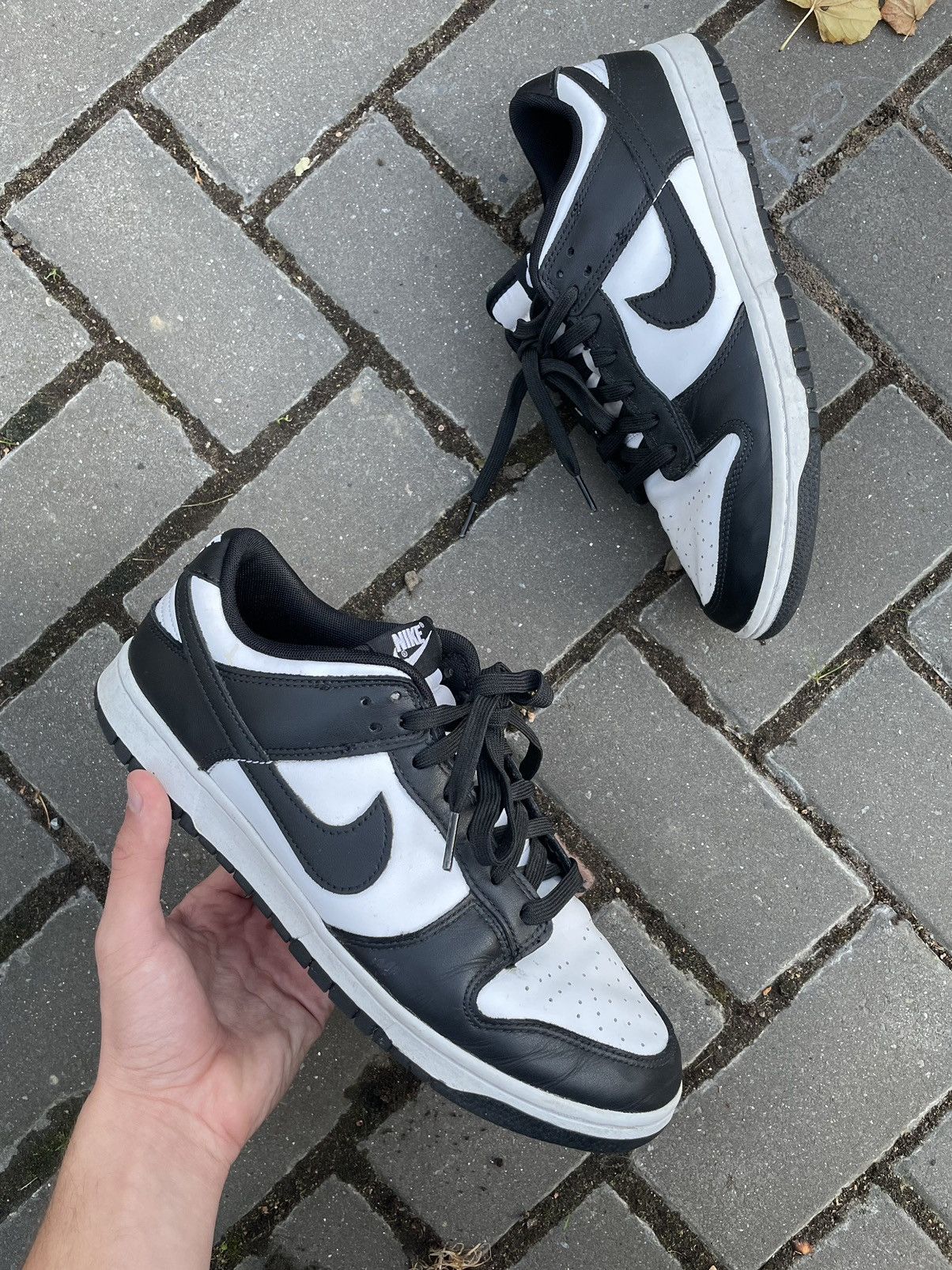 Nike Nike Dunk Low Panda sneakers Size US 10 / EU 43 - 1 Thumbnail