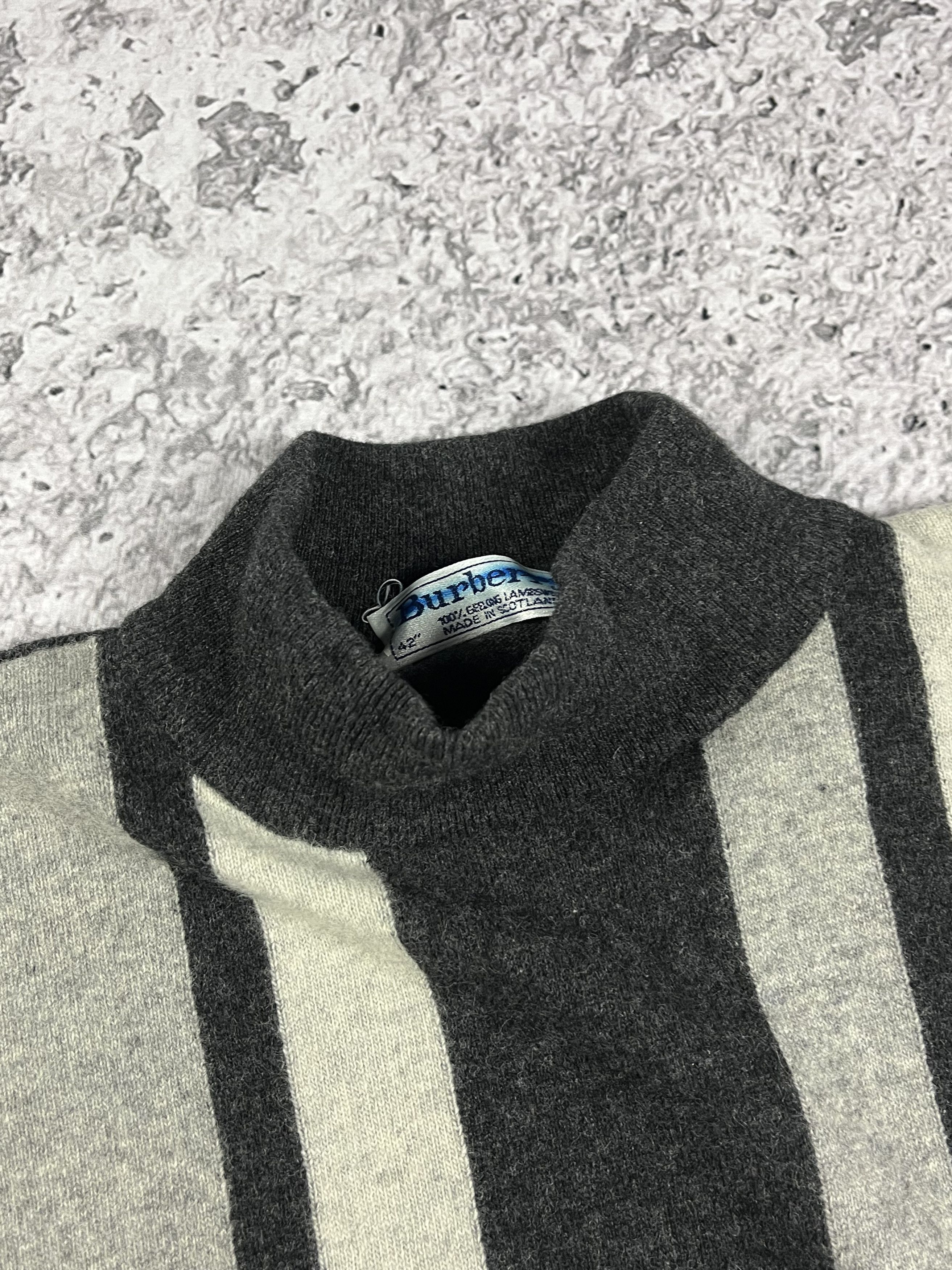 Burberry × Vintage Burberrys London Lana Merino Sweater 90S Sweatshirt Size US L / EU 52-54 / 3 - 4 Thumbnail