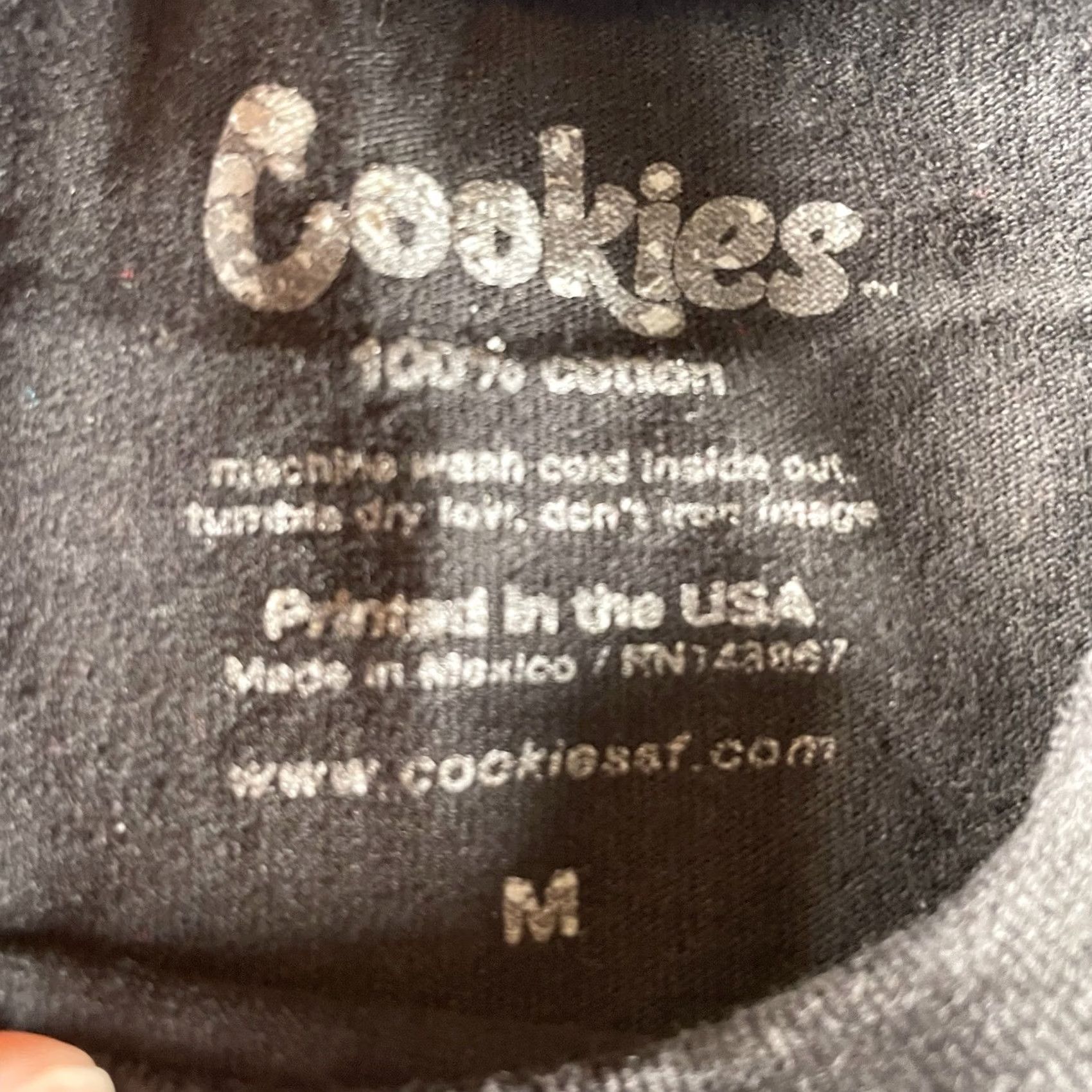 Vintage Cookies Shirt Men’s Medium Black Tee Parody Drug Weed Keep It Loud Blown Away Funny Maxell Size US M / EU 48-50 / 2 - 5 Thumbnail