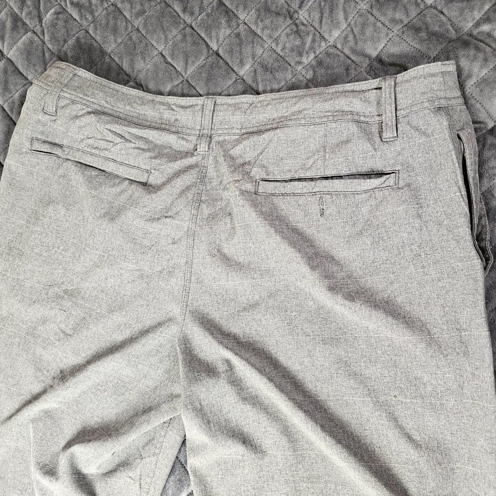 Hang Ten Hang Ten Mens Shorts Size 36 Gray Quick-Dry Stretch Bermuda Drawstring Waist Size US 36 / EU 52 - 7 Thumbnail