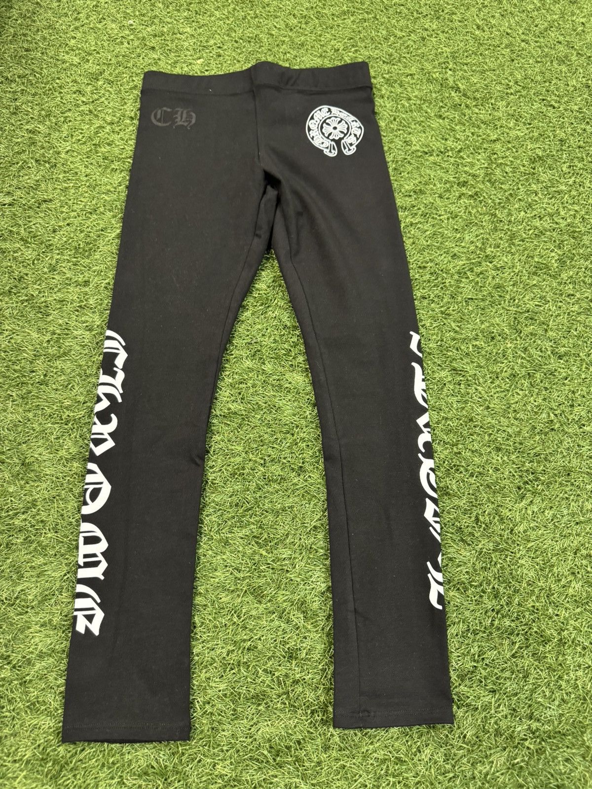 Chrome Hearts Chrome Hearts Horseshoe Leggings Size 25" / US 0 / IT 36 - 1 Thumbnail