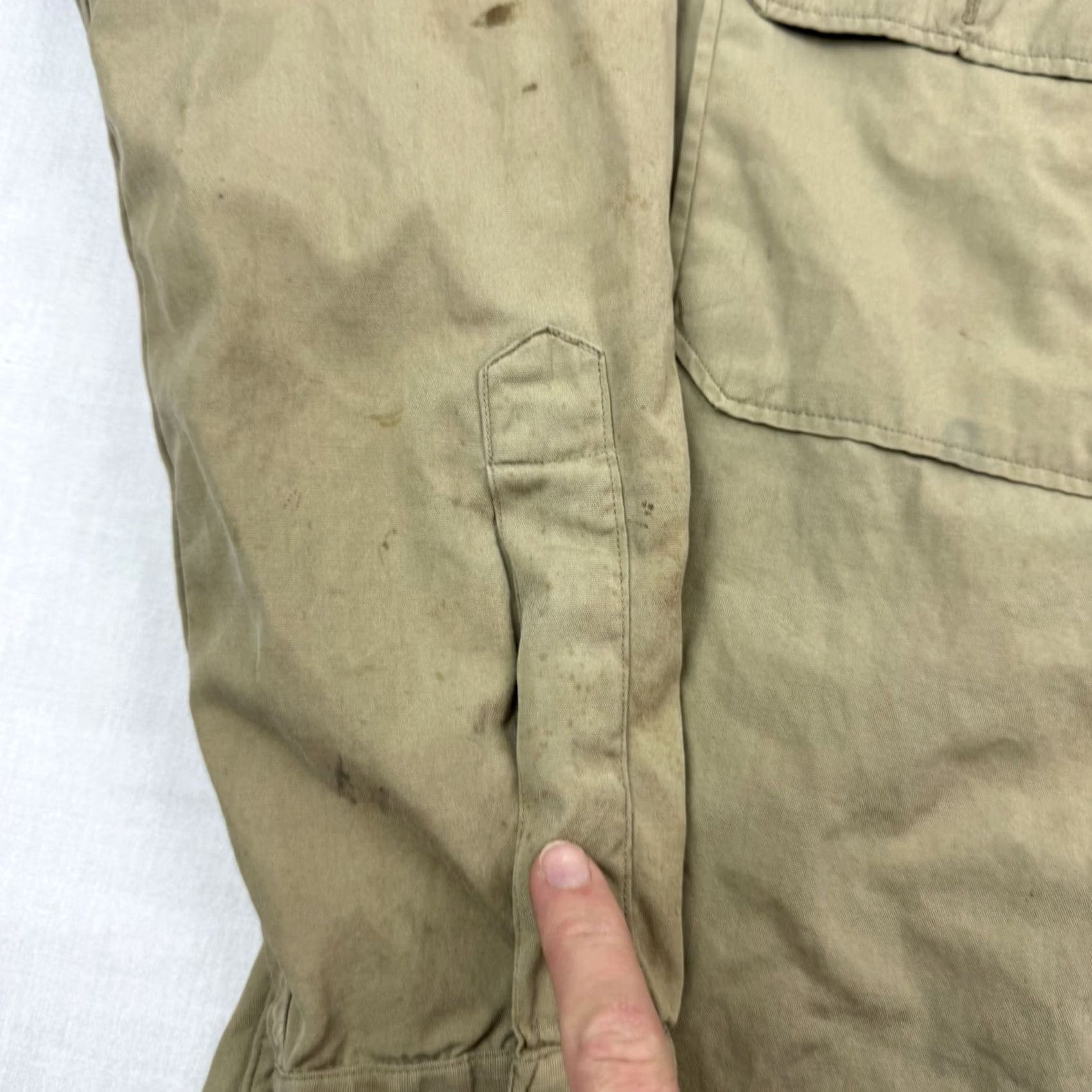 Vintage VINTAGE Army USMC Military Shirt Adult Medium 1940s Button Up Beige Solid Cotton 50s Size US M / EU 48-50 / 2 - 4 Thumbnail