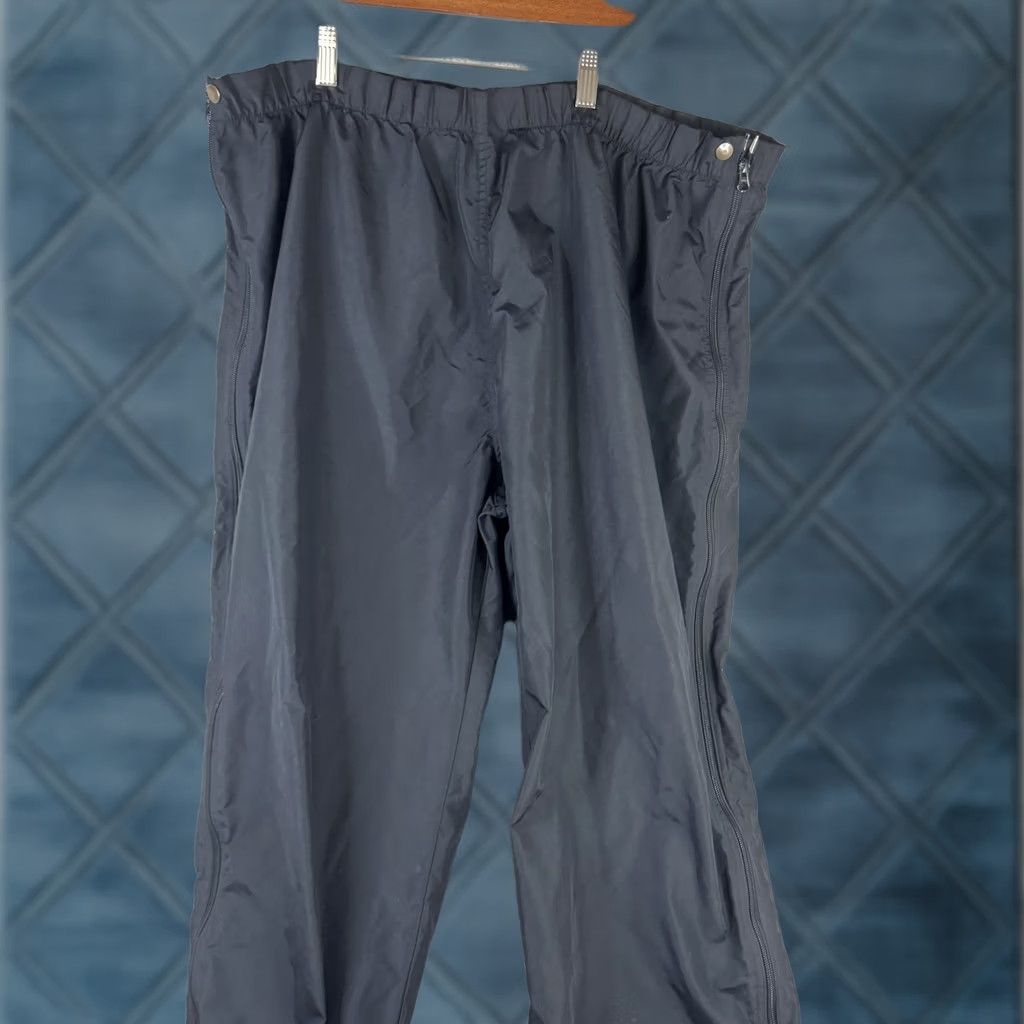 Vintage L.L.Bean Rain Pants Mens 2XLT Black Nylon Water Resistant Zip Side Hiking Pants Weather Resistant Outdoorsmen Trekking Size US 39 - 1 Thumbnail