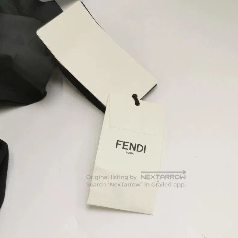 Fendi Fendi Solid Cotton Collared Shirt. Size US S / EU 44-46 / 1 - 5 Thumbnail
