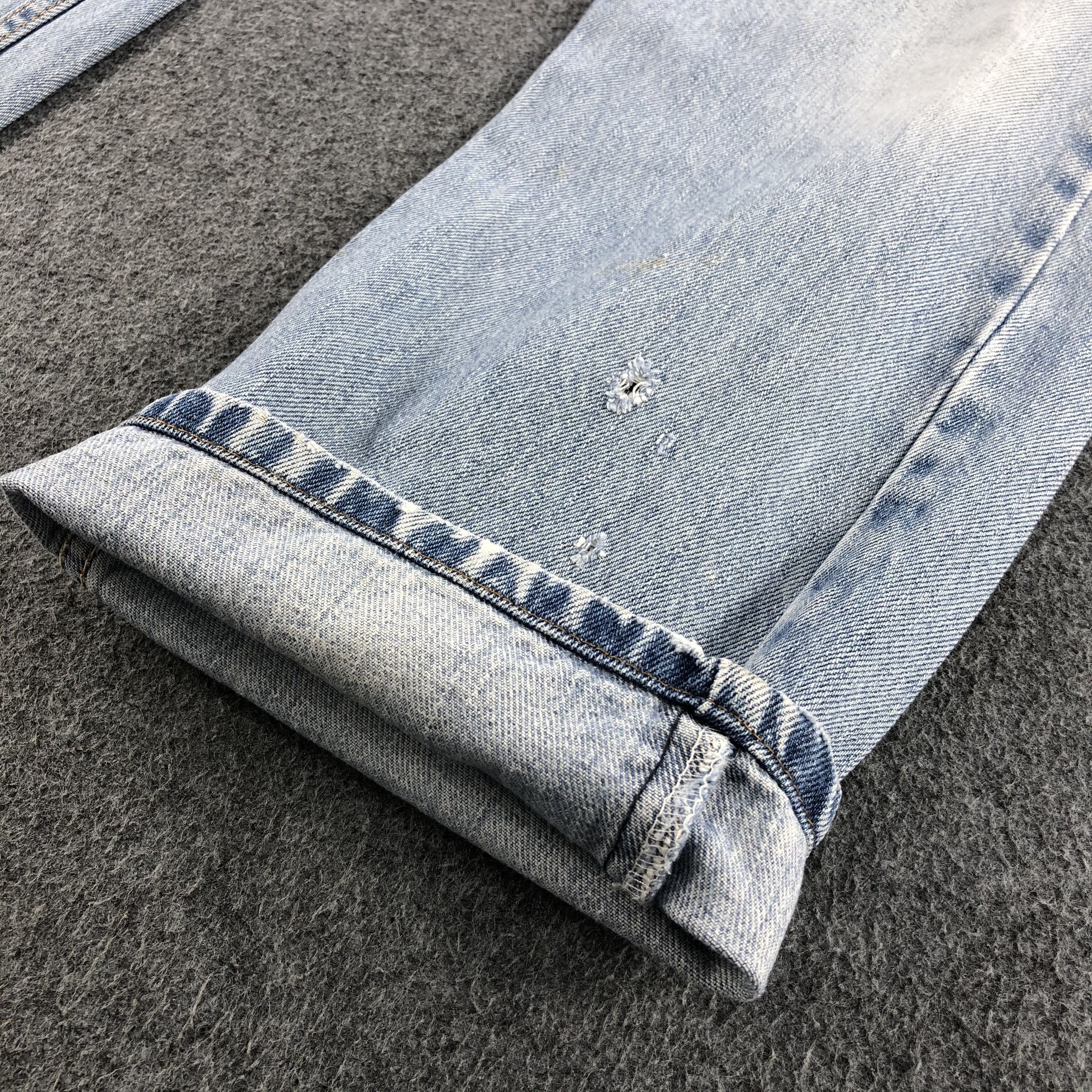 Levi's Vintage Light Wash Levis 505 Distress Jeans-J1245 Size US 32 / EU 48 - 7 Thumbnail