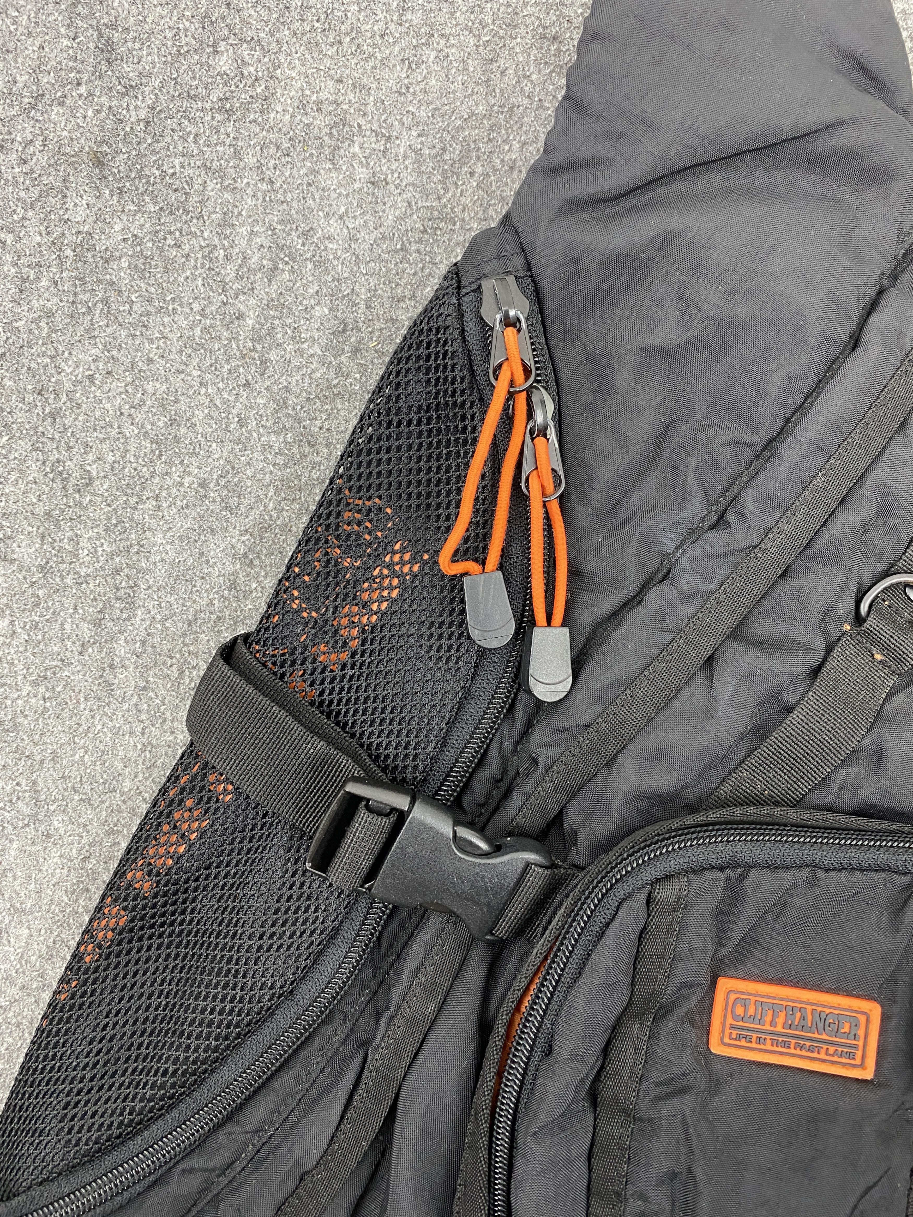 Japanese Brand × Vintage Vintage Cliffhanger Crossbody Bag BG0103 Size ONE SIZE - 6 Thumbnail