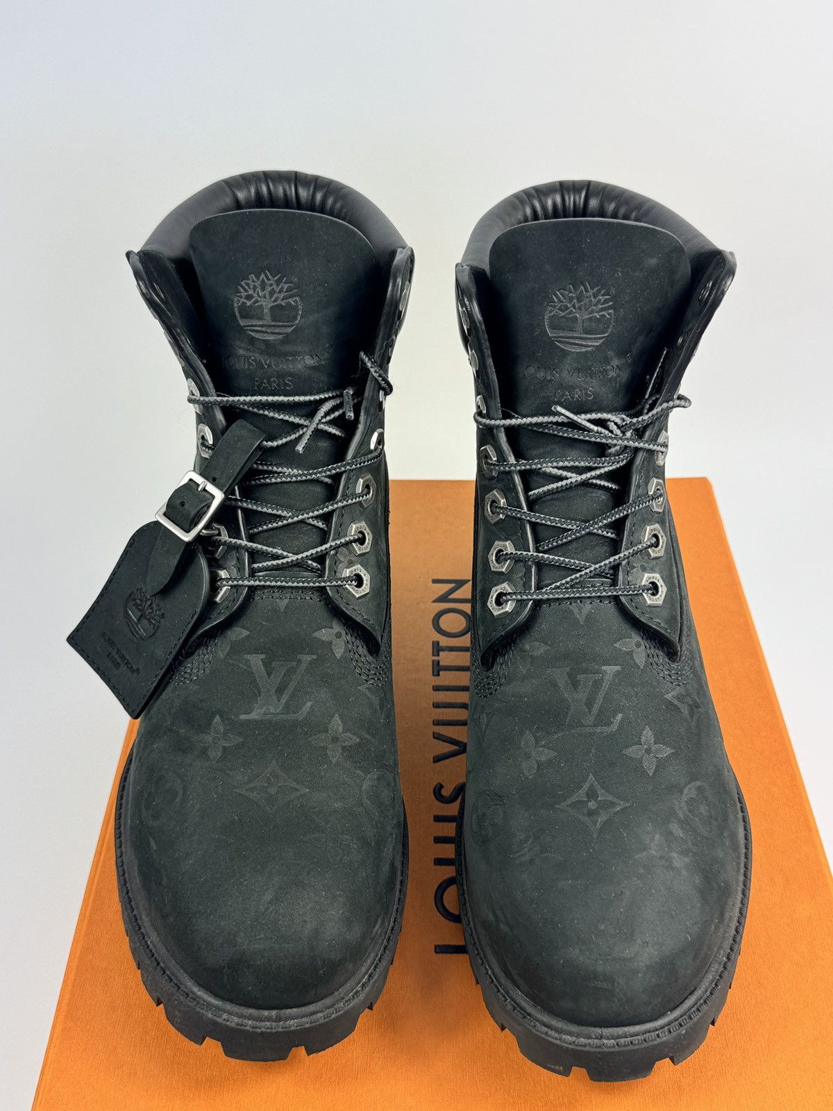 Louis Vuitton × Timberland MONOGRAM PRINT BOOTS Size US 9.5 / EU 42-43 - 5 Thumbnail