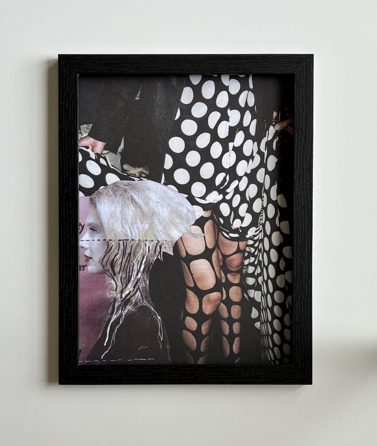 Maison Margiela Maison Margiela Archive Fashion photo framed 9x12 Size ONE SIZE - 1 Thumbnail