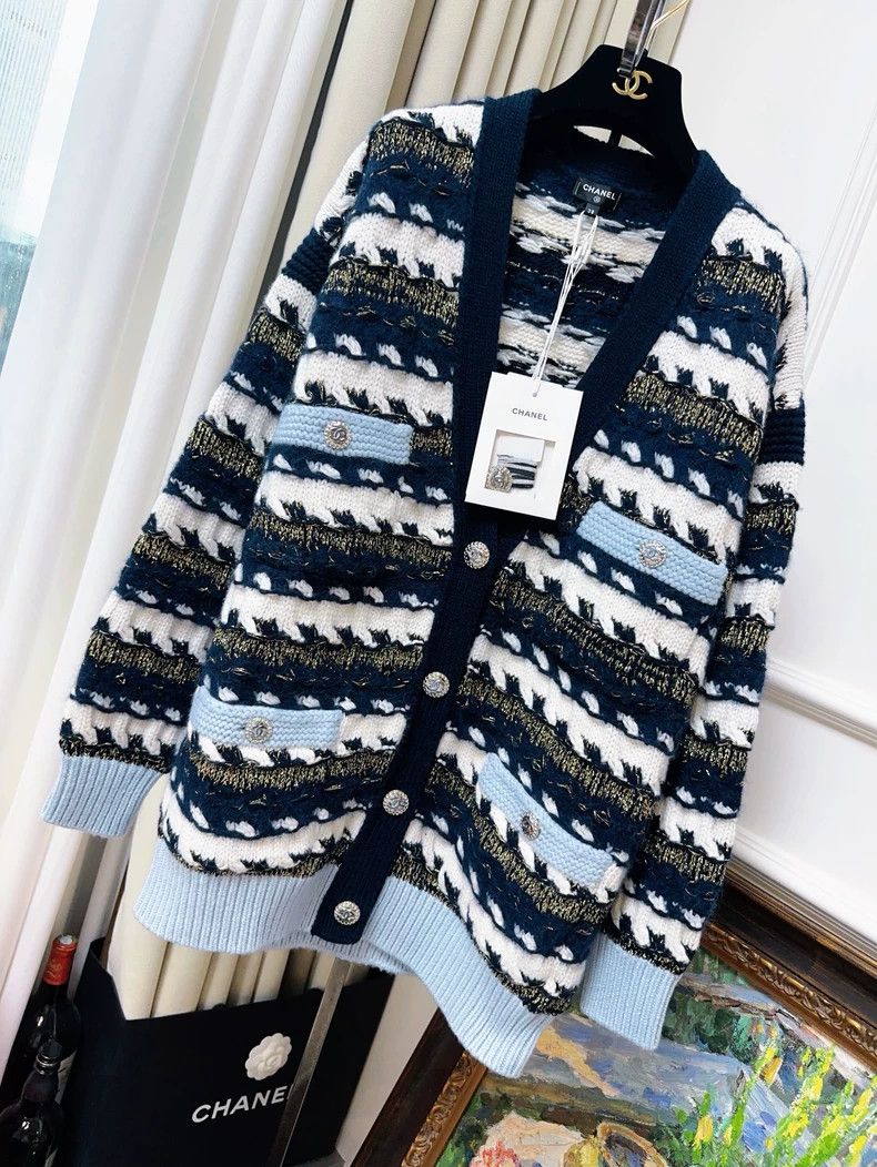 Chanel Chanel 22b blue and white striped shiny knitted cardigan t Size XS / US 0-2 / IT 36-38 - 1 Thumbnail