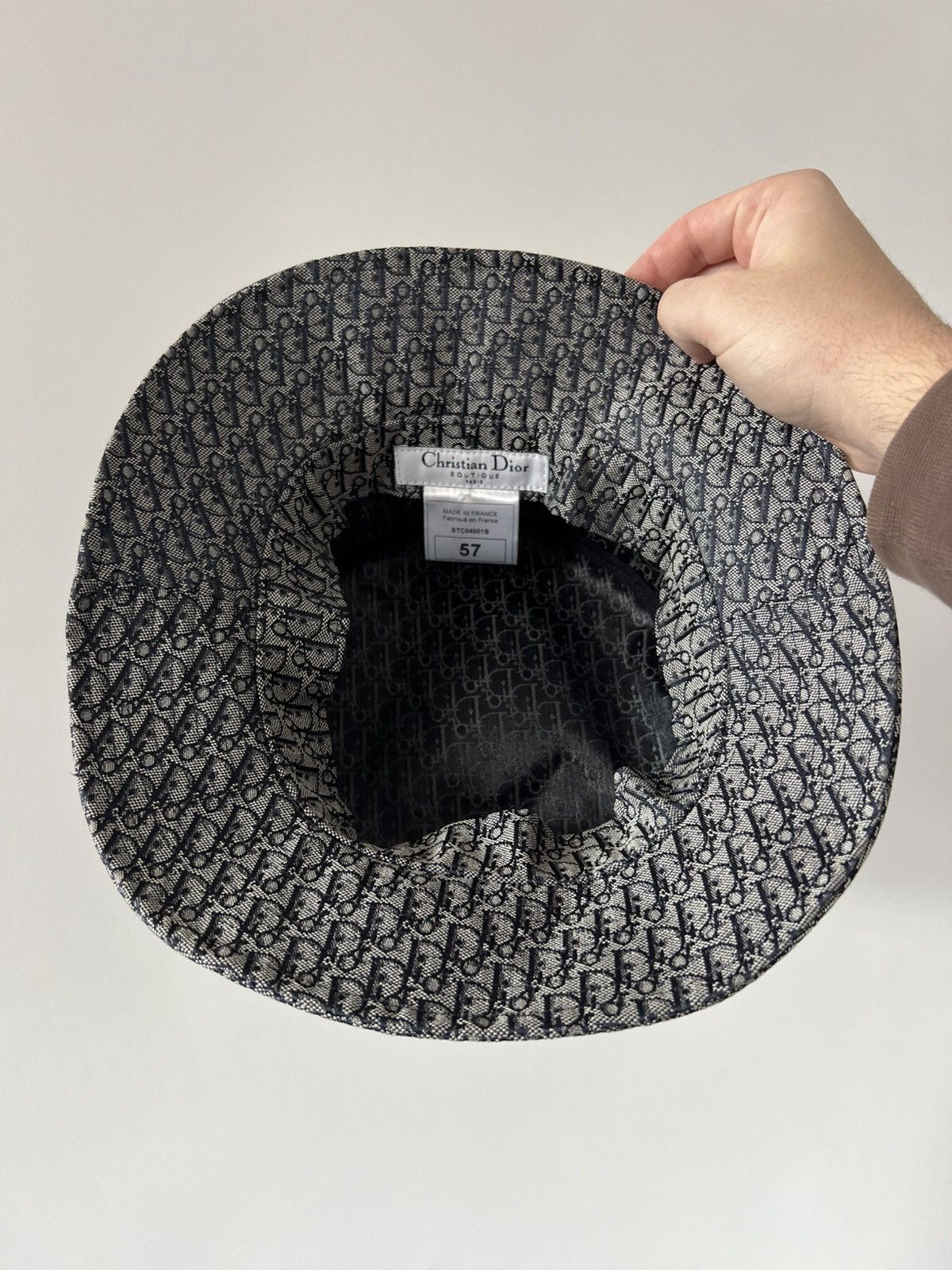 Dior ARCHIVE 90’s MONOGRAM CHRISTIAN DIOR BUCKET HAT SIZE 57 Size ONE SIZE - 5 Thumbnail