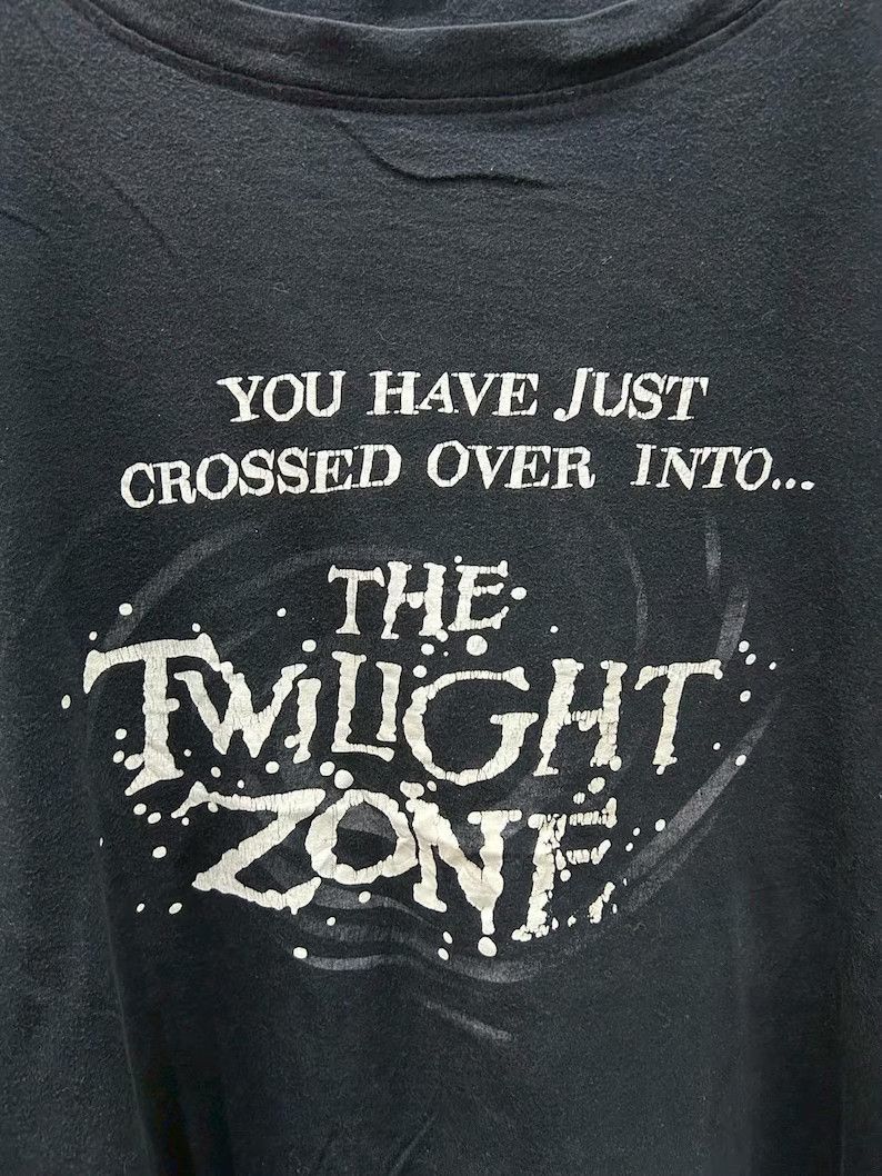 Disney Vintage 2000s The Twilight Zone tshirt size 6XL Size US XXL / EU 58 / 5 - 3 Thumbnail