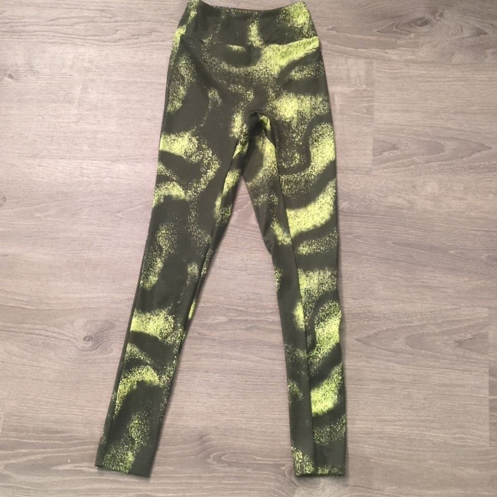 Gymshark Gymshark Moss Olive Print Power Regilar Leggings Size XS Size 25" / US 0 / IT 36 - 1 Thumbnail
