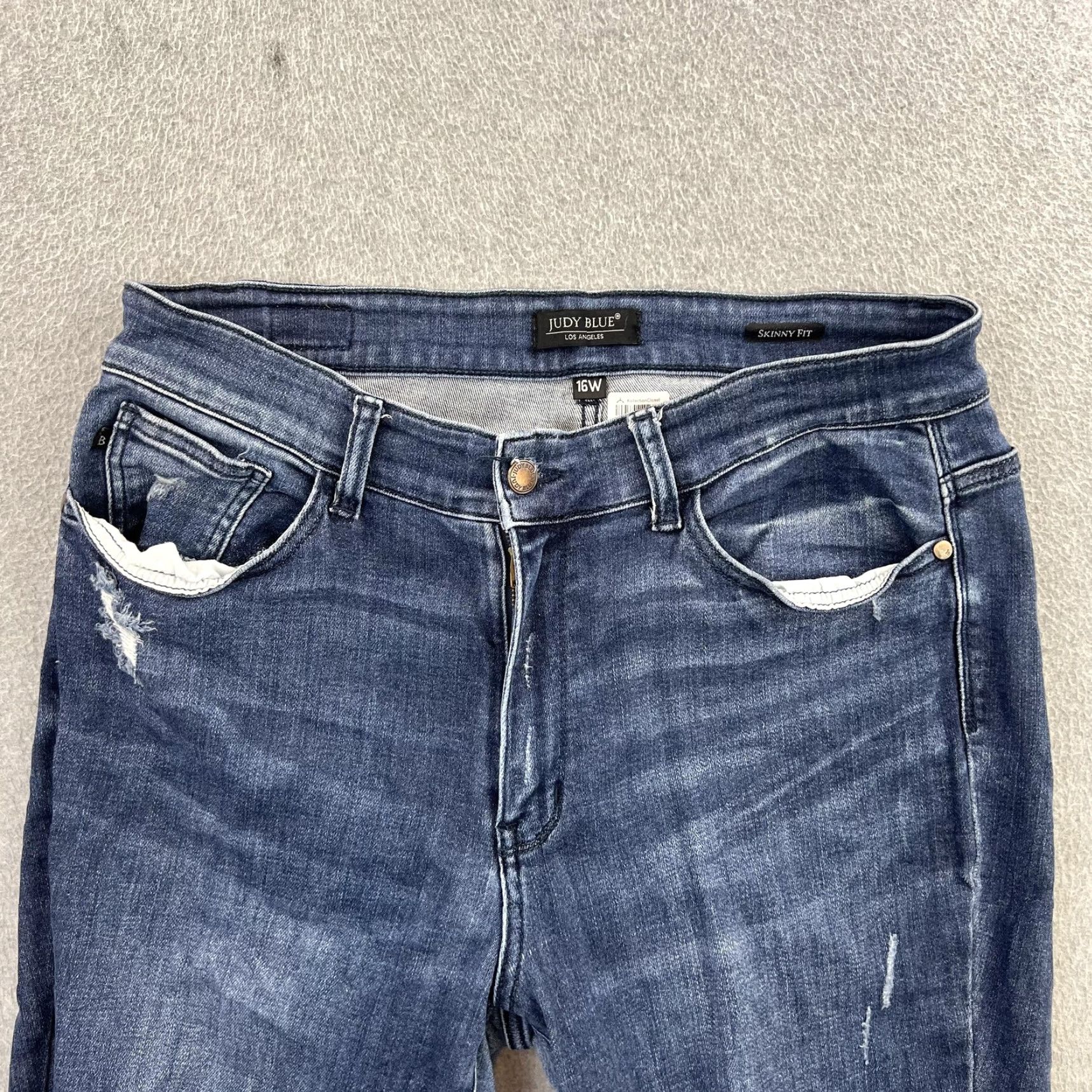 Vintage Judy Blue Jeans Womens 16W Blue Skinny Distressed Dark Wash Stretch Size 38" / US 16 / IT 52 - 5 Thumbnail
